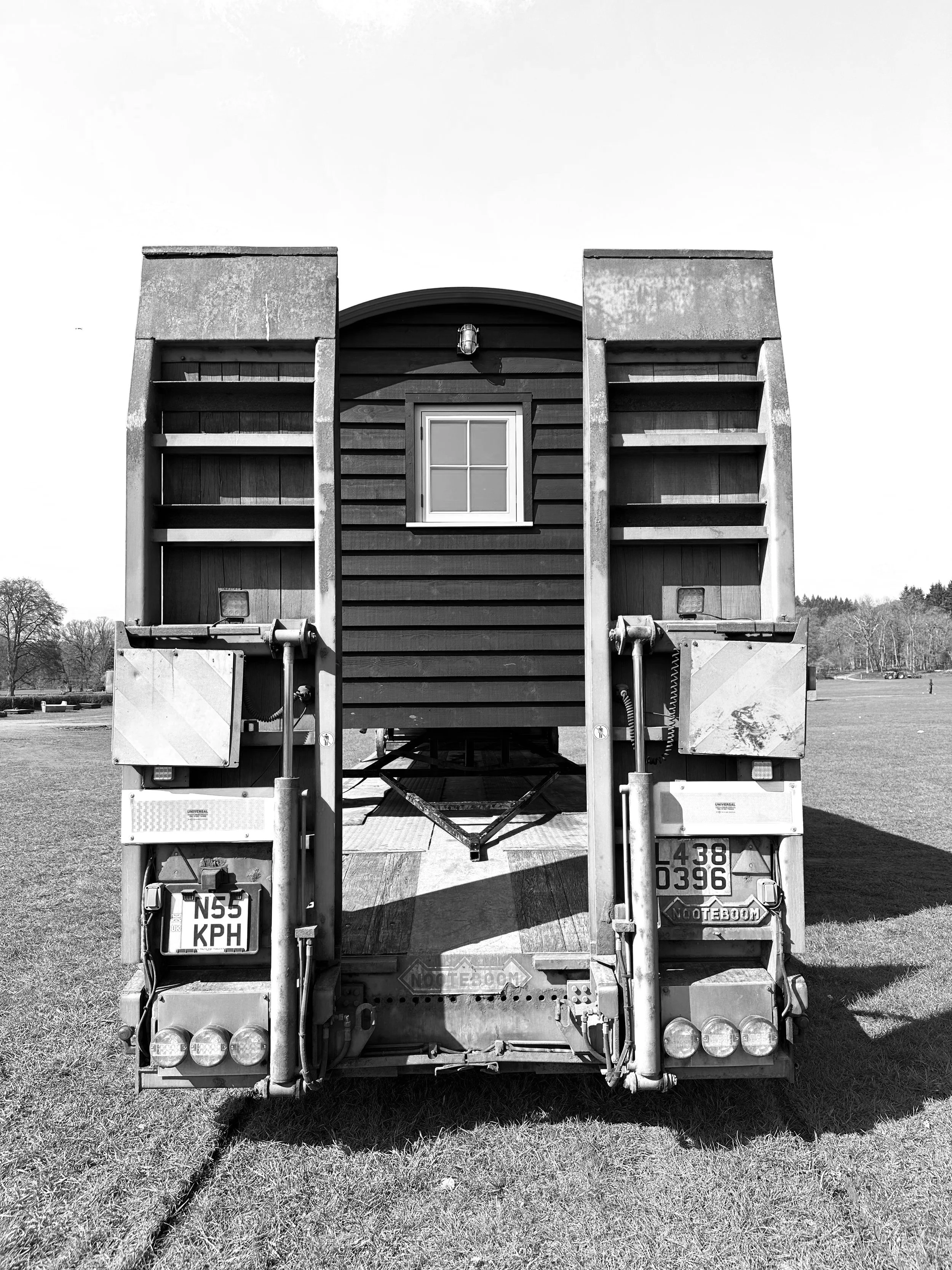 Shepherds hut delivery