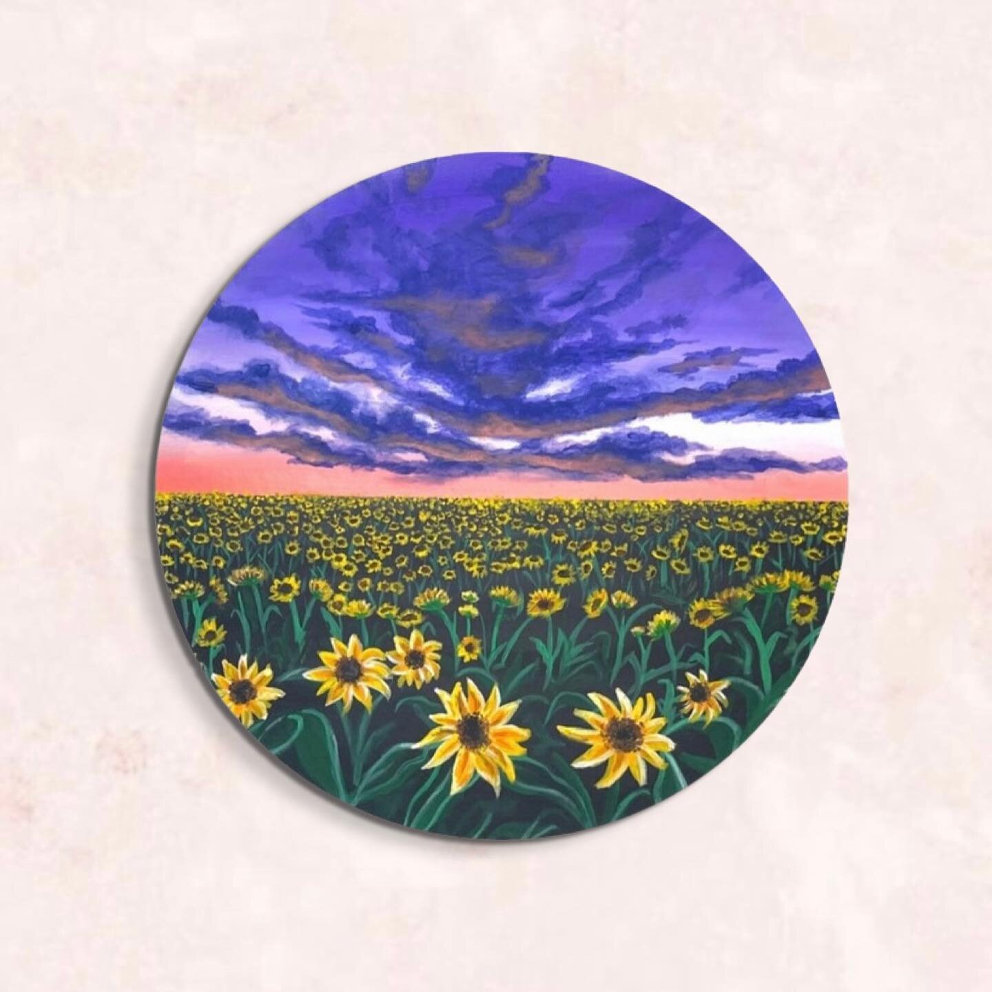 🌻 Sold | 2022 🌻

One of my favorites from last year&rsquo;s &ldquo;dot collection&rdquo;