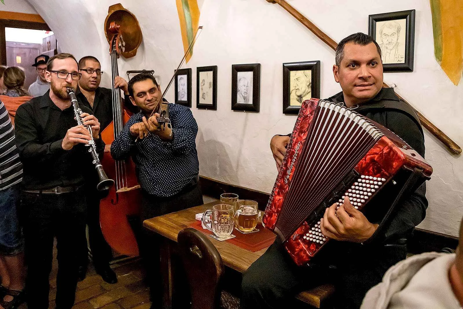 Mulatschag mit Cindži Renta