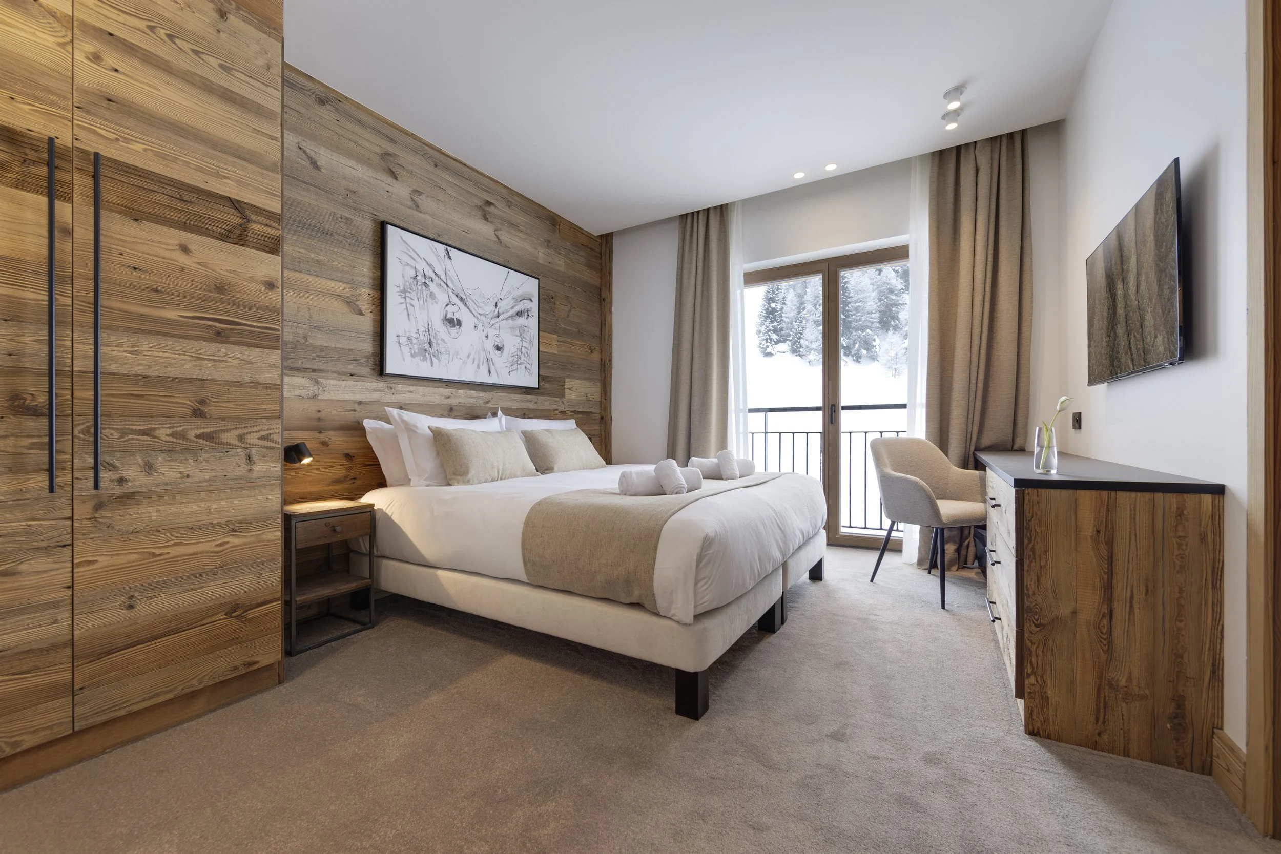 Sagarmatha Room 2 (1).jpg