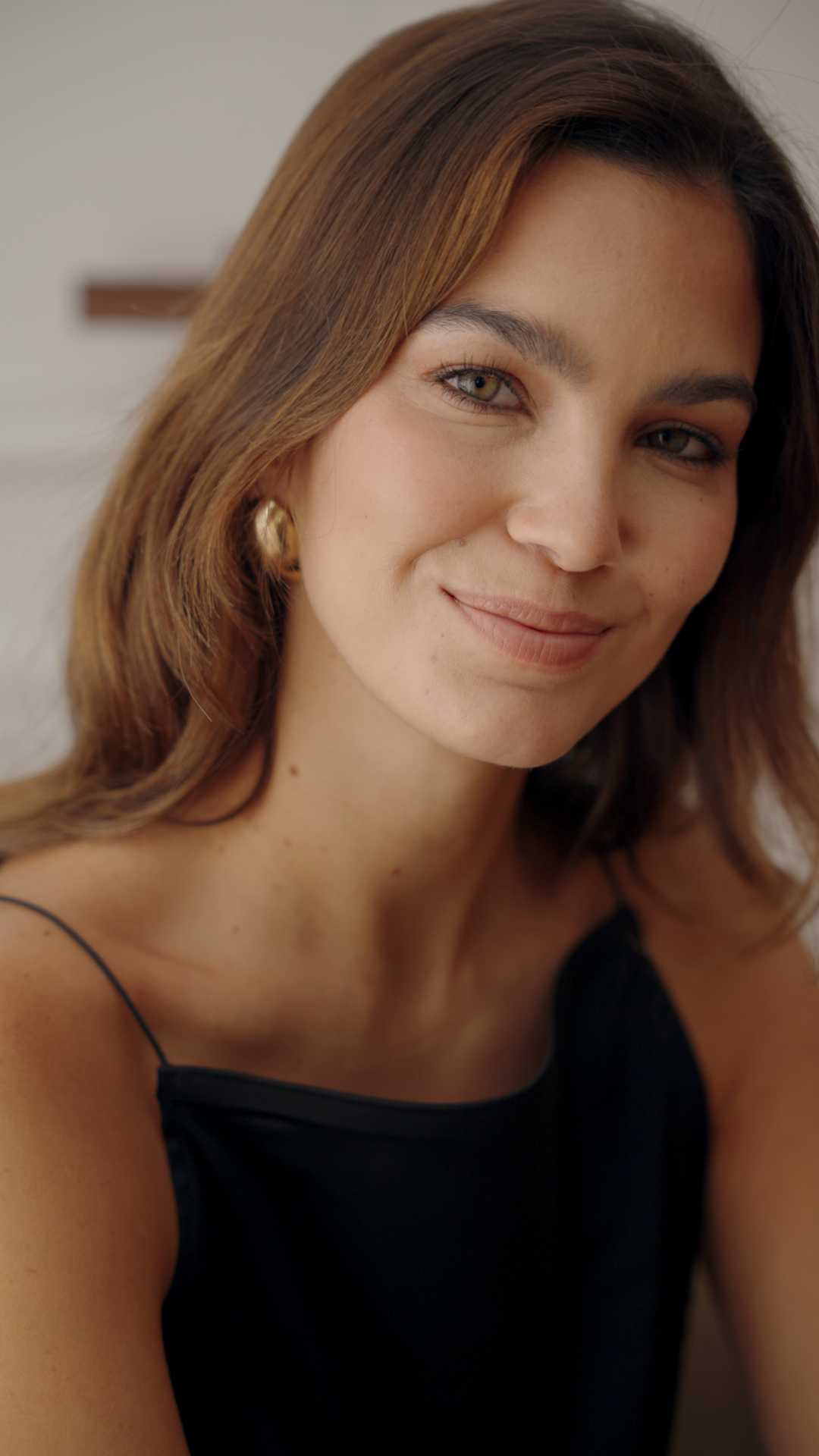 VDEF_EPISODE 1_TIGHTS.00_00_21_14.Still004.png