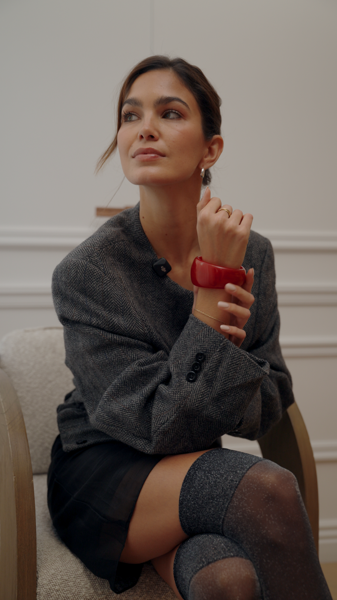 VDEF_EPISODE 4 _SHEER SOCKS.00_00_43_08.Still011.png