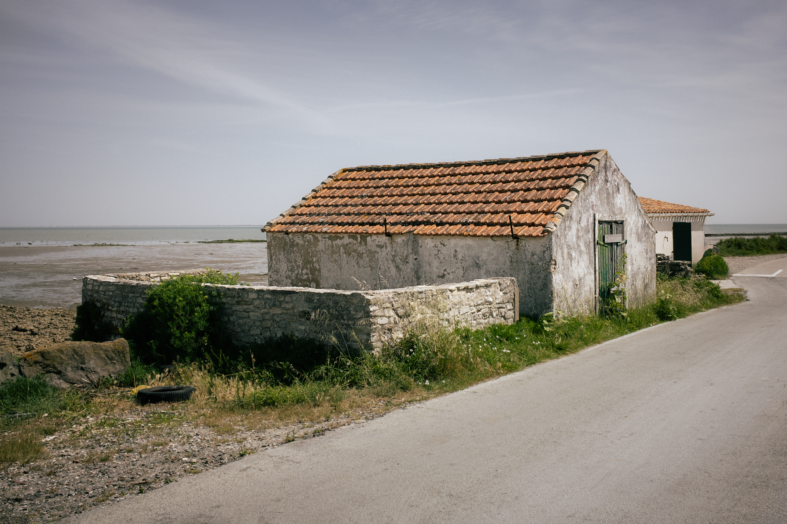 Roadside cottage.png