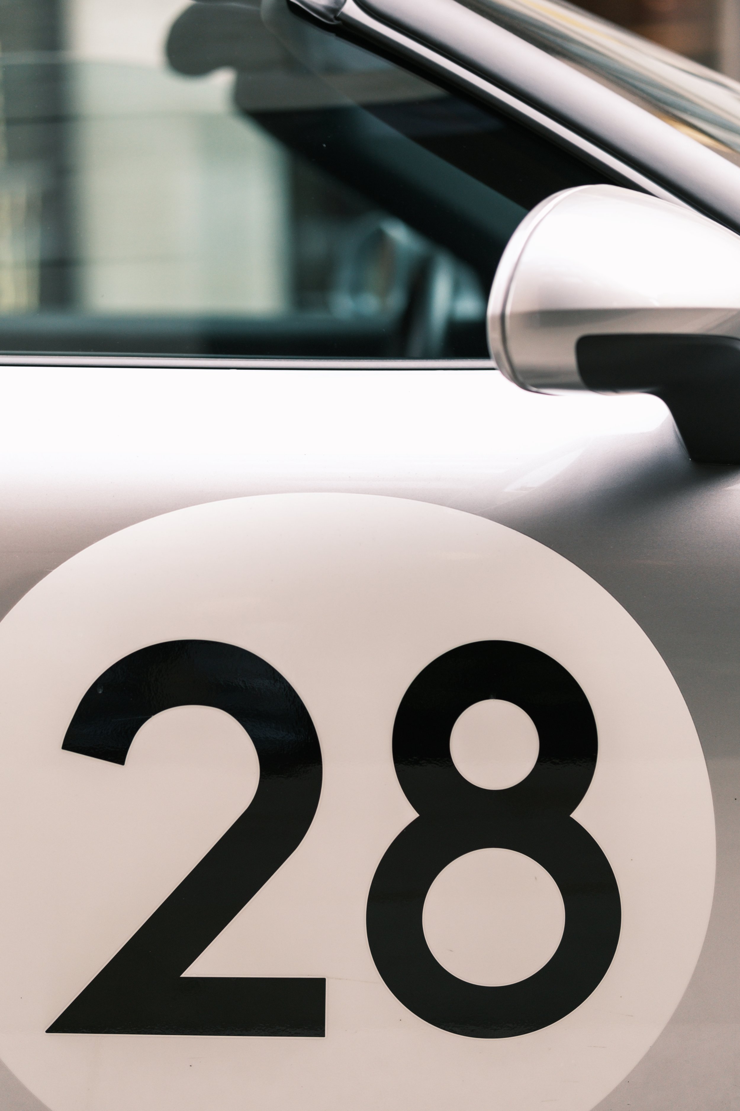 Racing Porsche 1.jpg