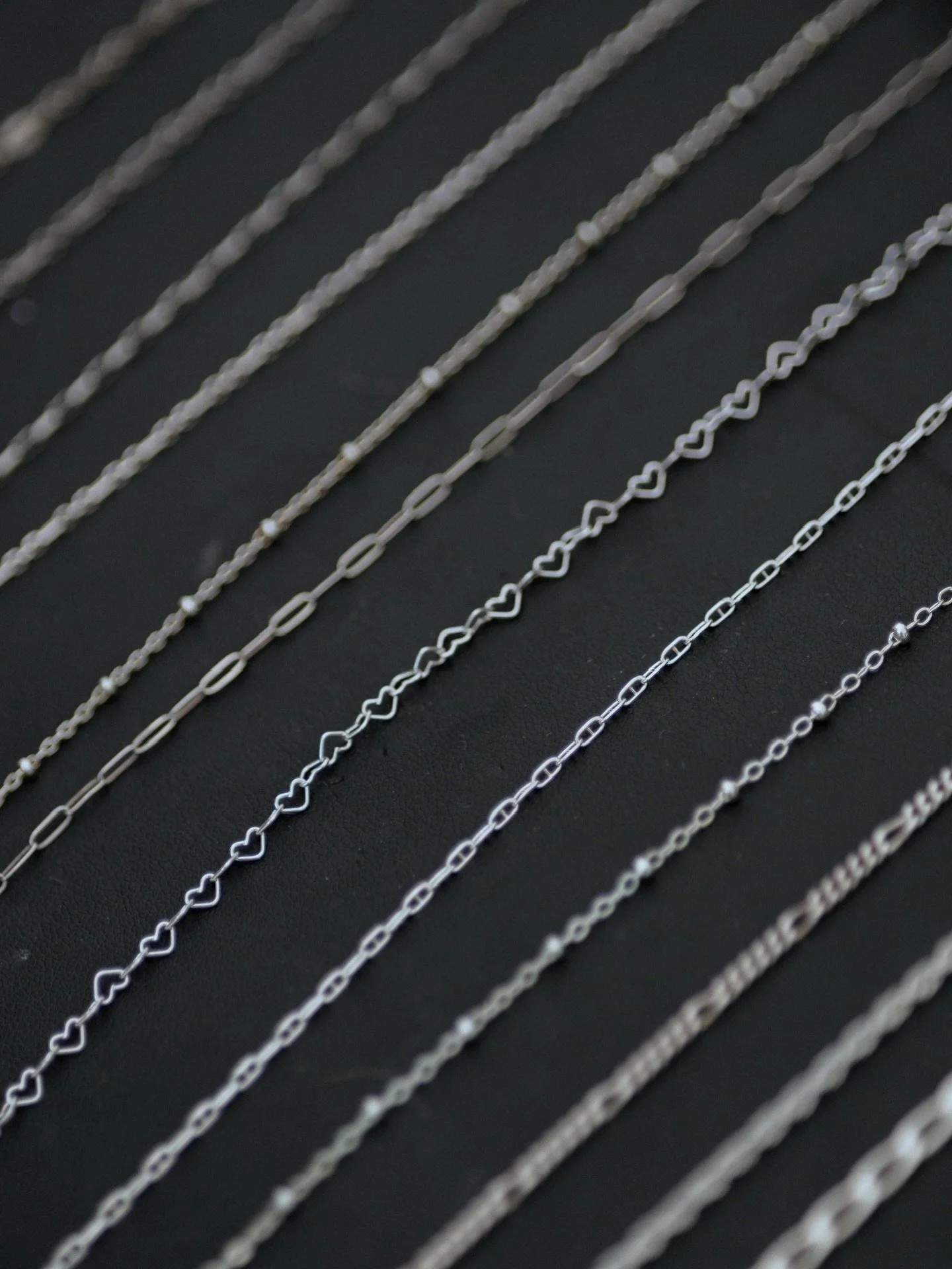 Some love for our silver chains❣️ 
Happy (almost) Valentine&rsquo;s Day!!