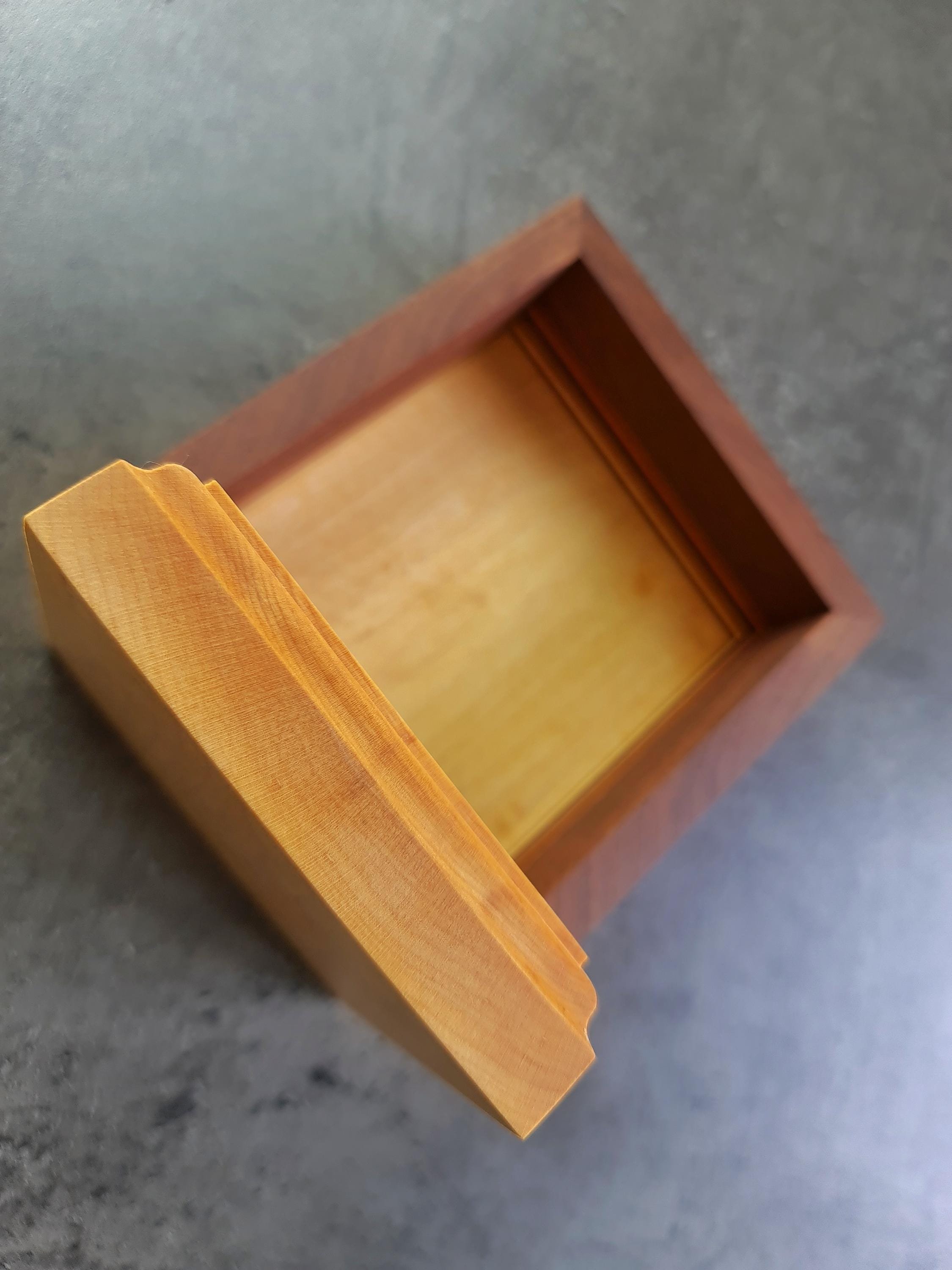 https://i.etsystatic.com/35987053/r/il/7be7ee/6389289589/il_fullxfull.6389289589_ctty.jpg