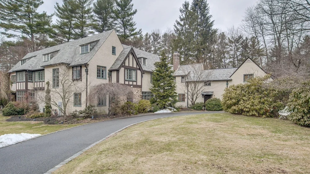 Historic Homes — Bedford MA Real Estate Suzanne & Company of Compass