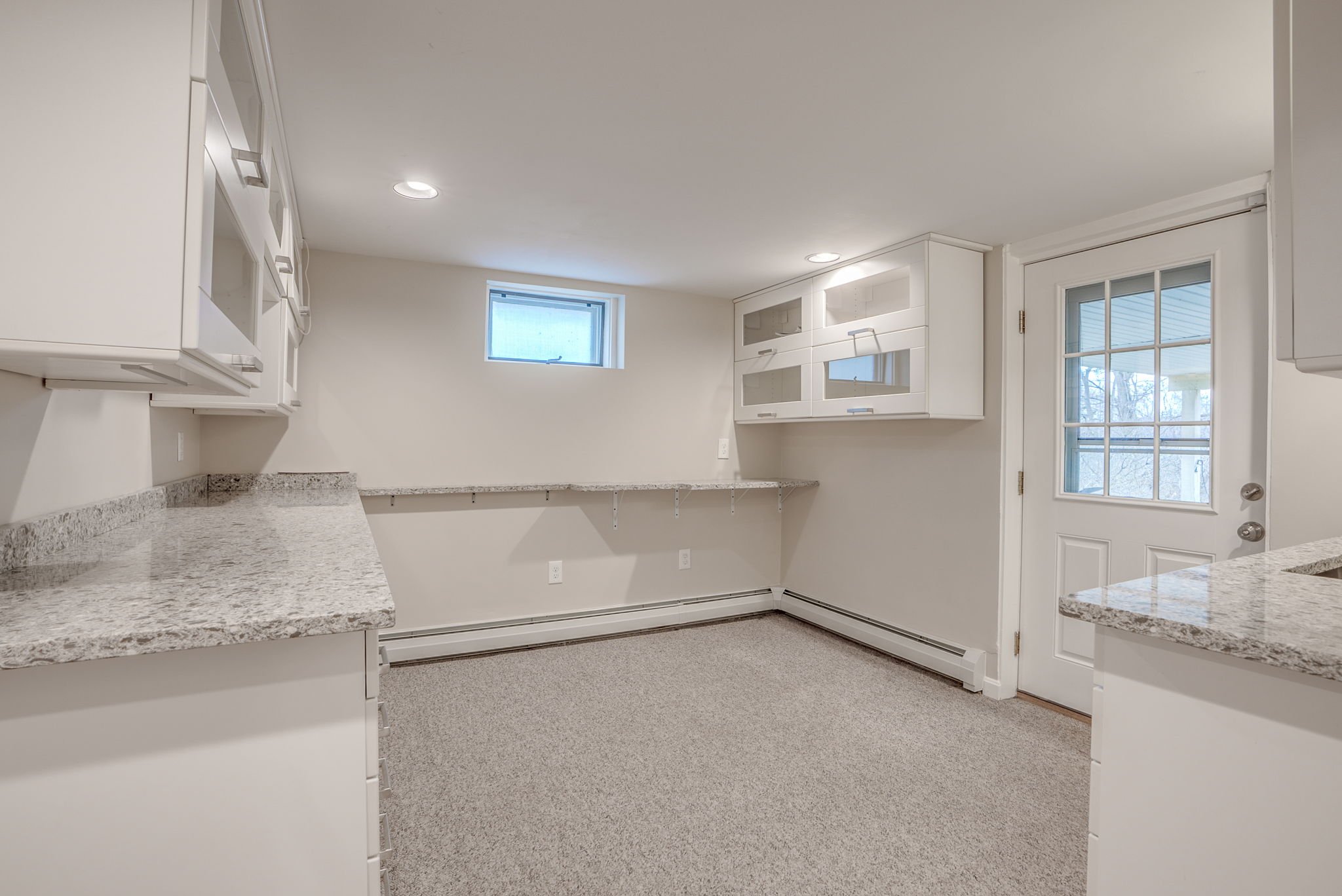 33-web-or-mls-5FairviewAvenueBedfordMA-34.jpg