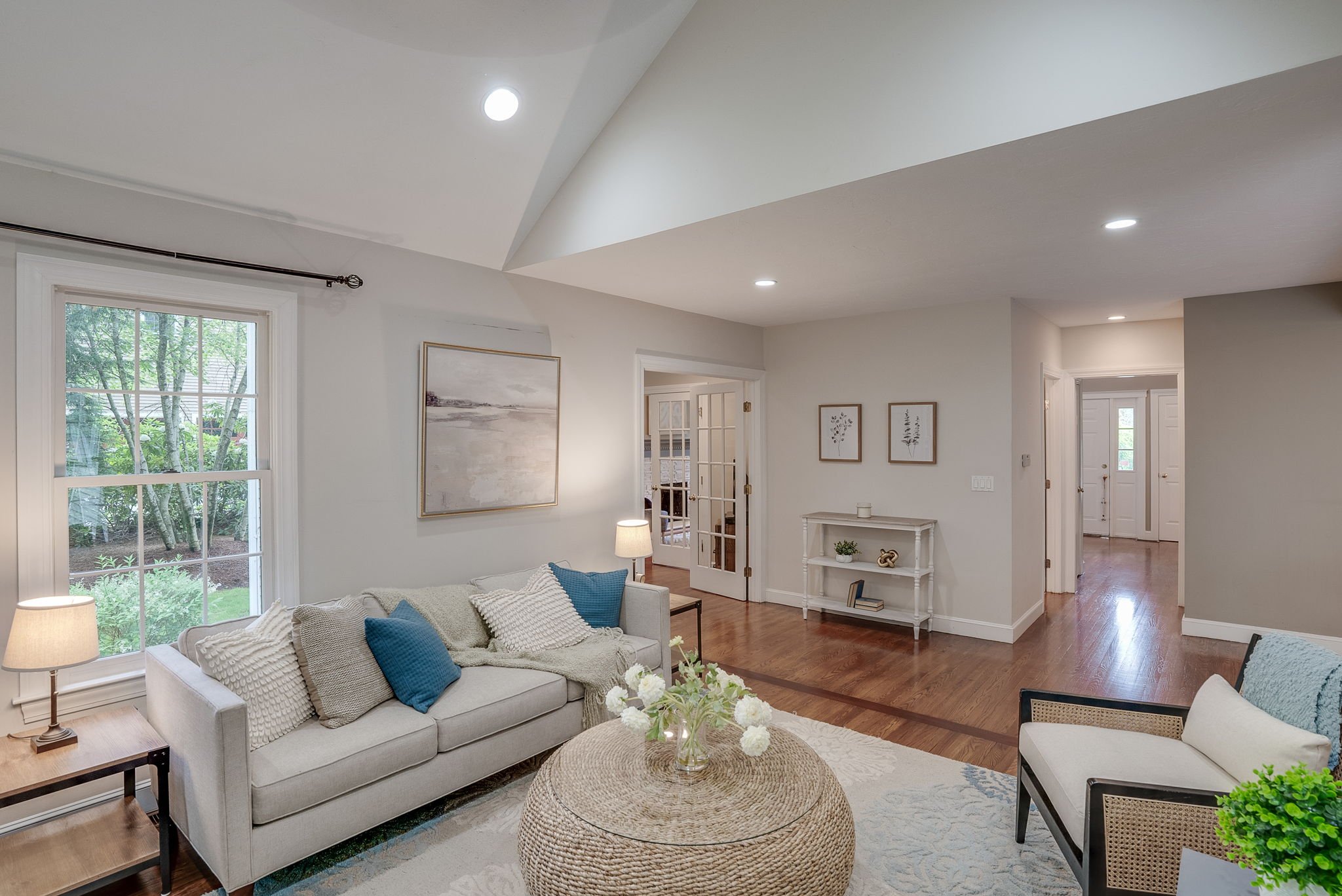 22-web-or-mls-9CopelandDriveJune2024BedfordMA-24.jpg
