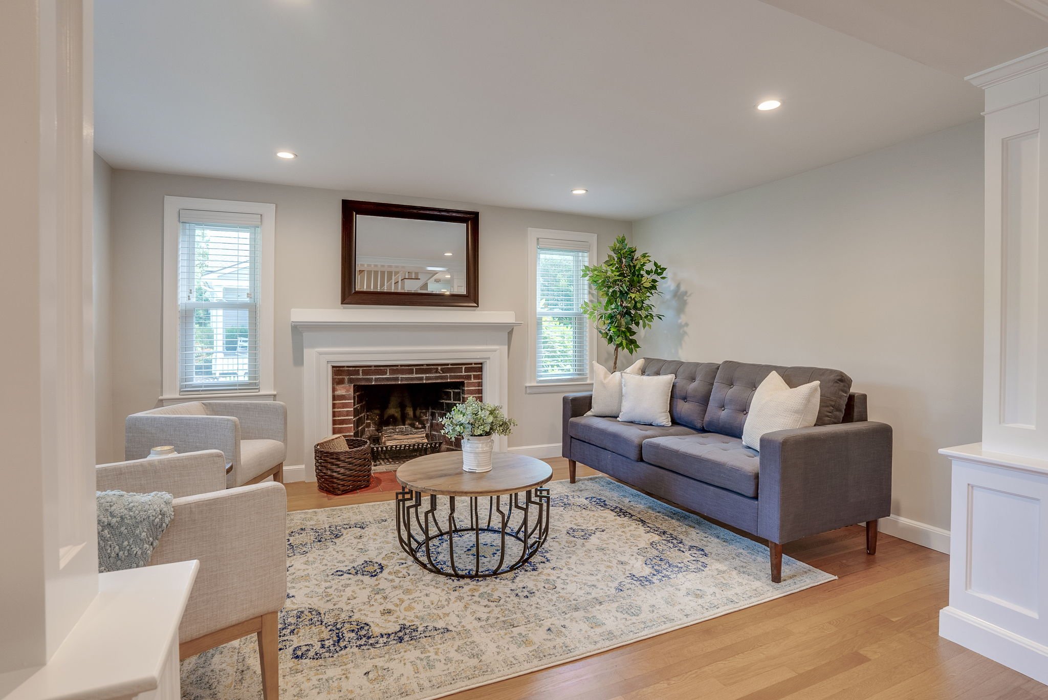 10-web-or-mls-411DavisRoadBedfordMA-10.jpg