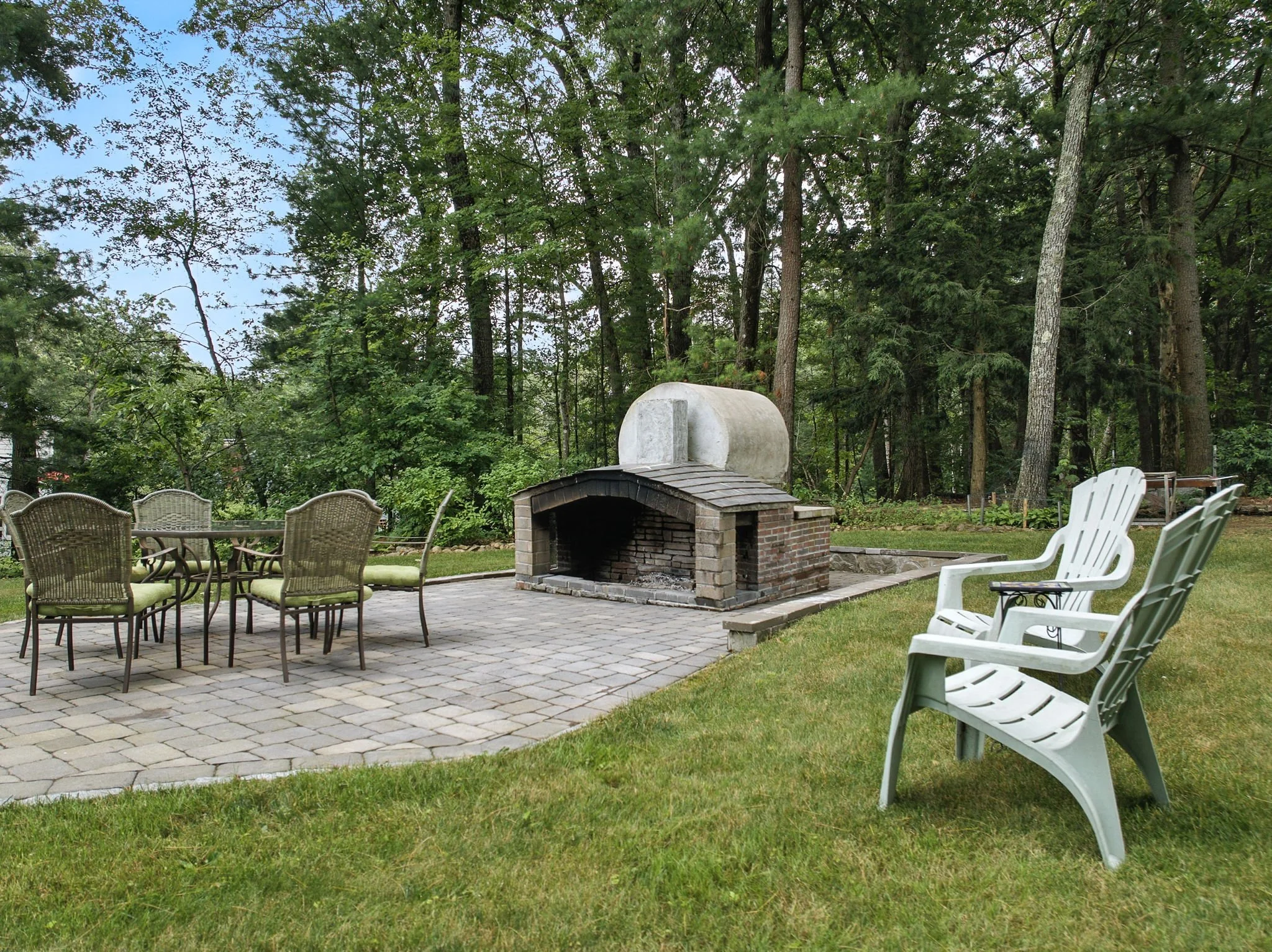 7-web-or-mls-1GlenridgeDriveBedfordMA-07.jpg