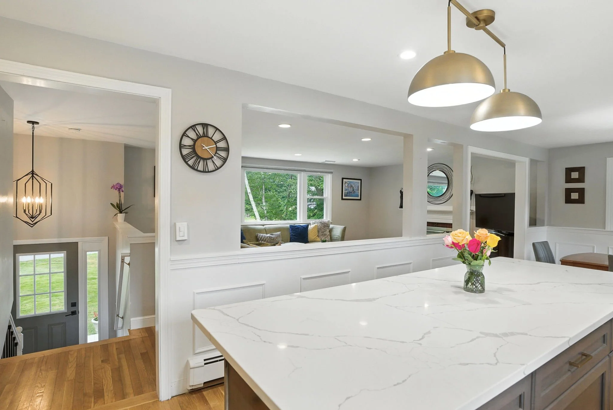 20-web-or-mls-1GlenridgeDriveBedfordMA-20.jpg