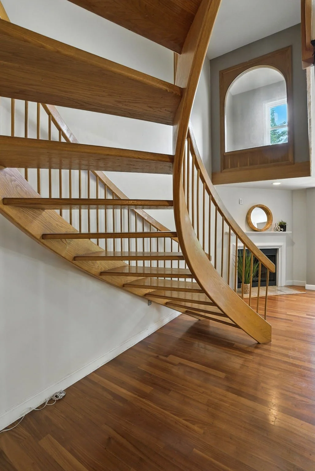 7-web-or-mls-75PageRoadU13BedfordMA-07.jpg