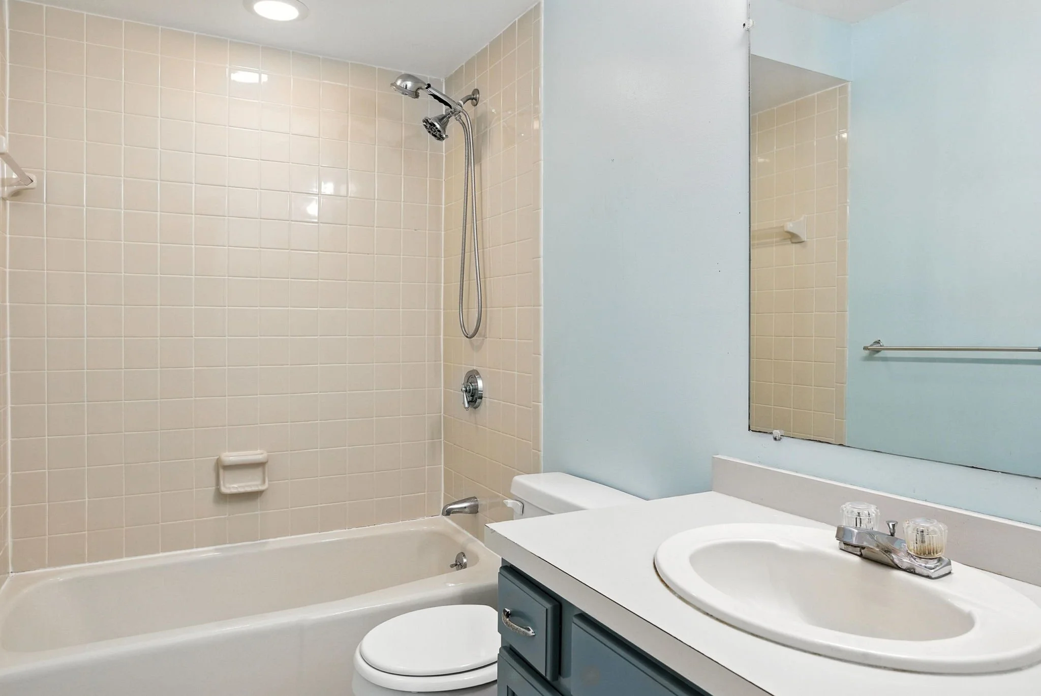 19-web-or-mls-75PageRoadU13BedfordMA-19.jpg