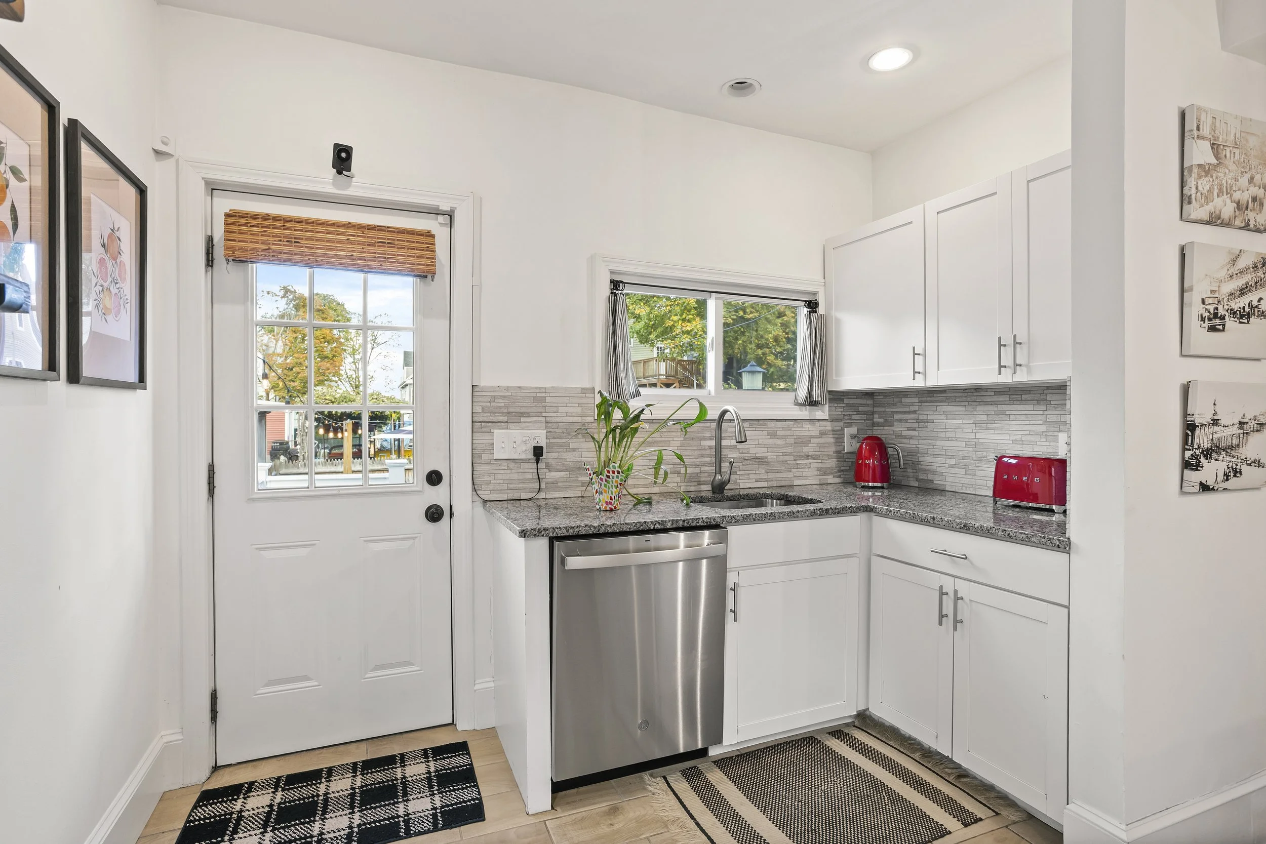 041_32 joseph st, medford, ma 02155, usa_st.jpg