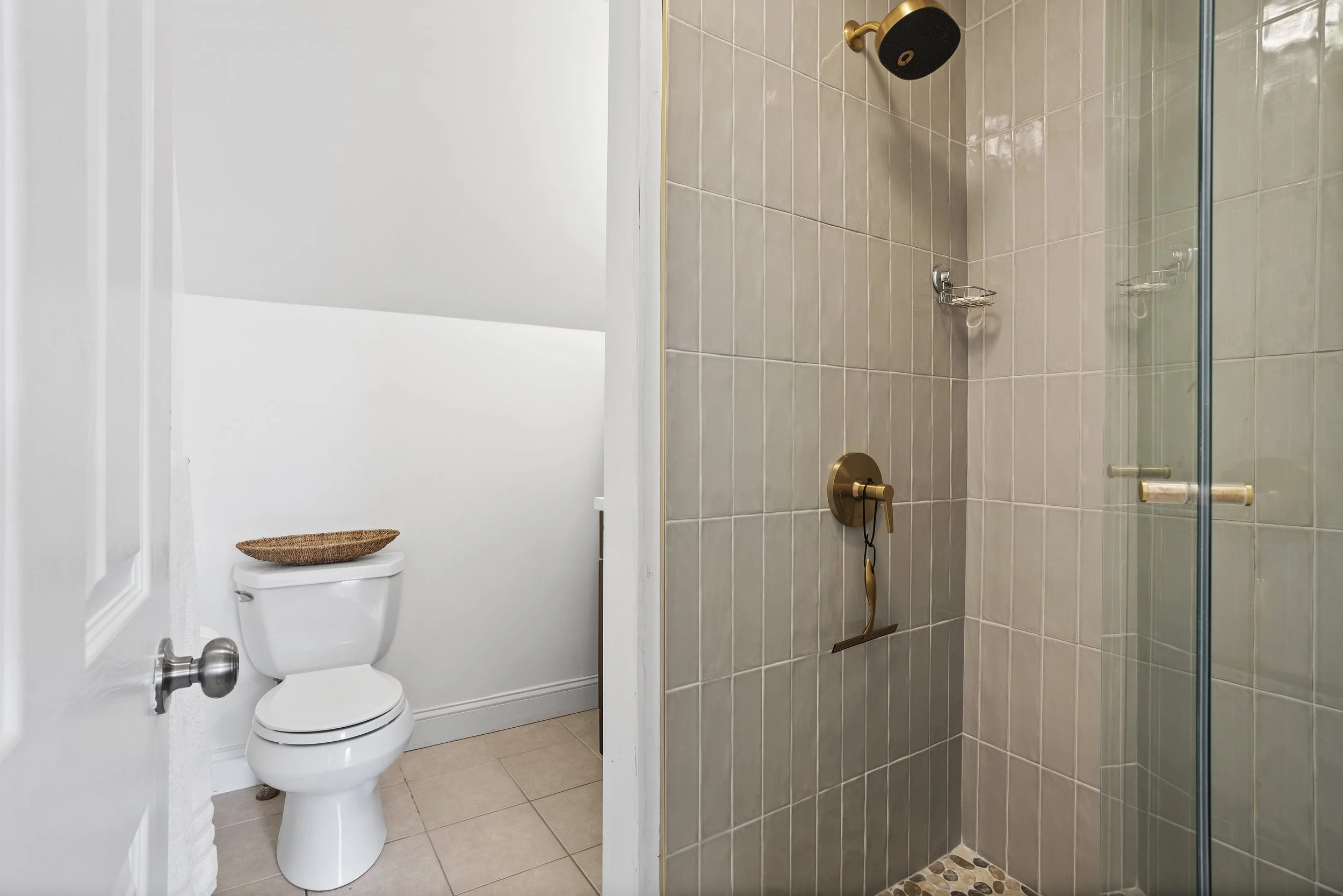 056_32 joseph st, medford, ma 02155, usa_st.jpg