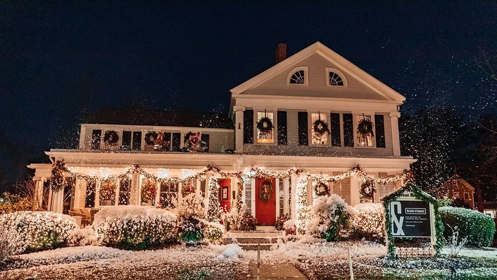 Bedford Tree Lighting &amp; Holiday Kick-Off!