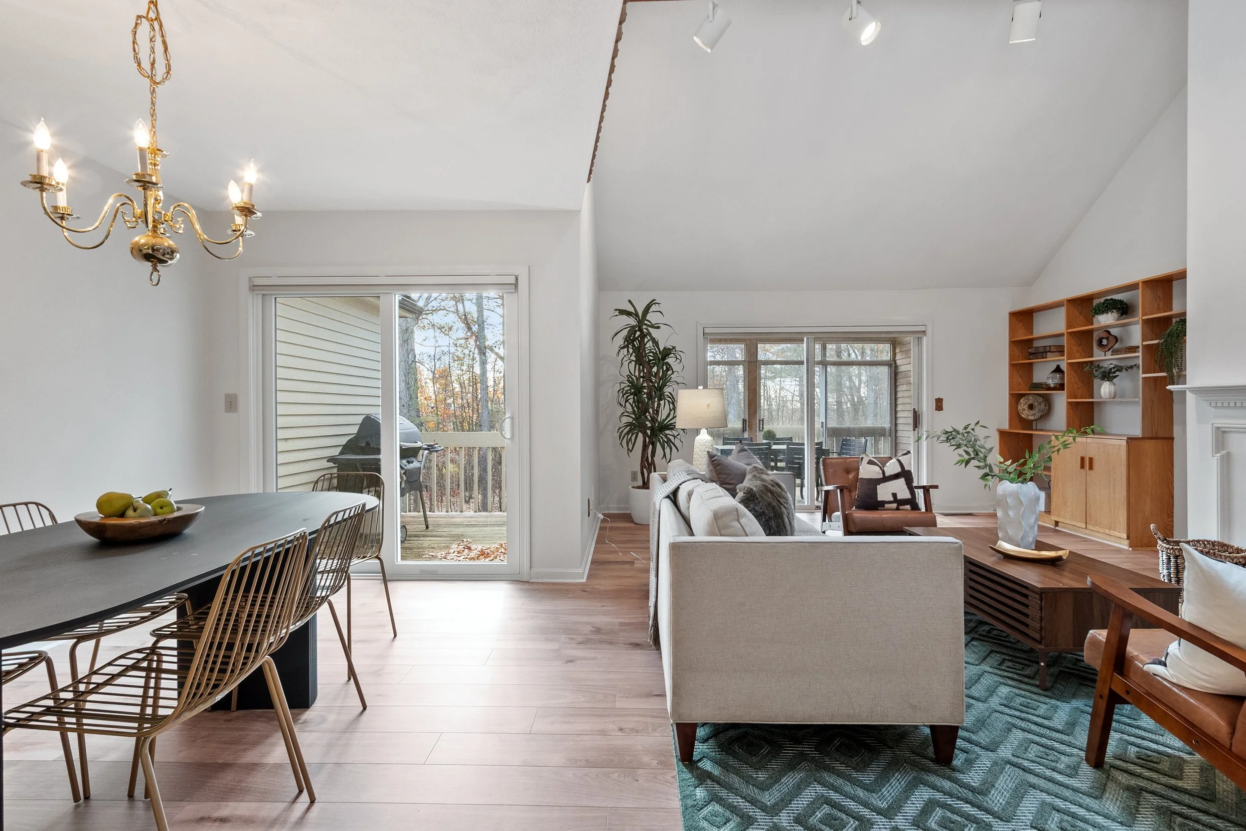 28 Monadnock Drive Westford Massachusetts Job 37359 0032 print.jpg