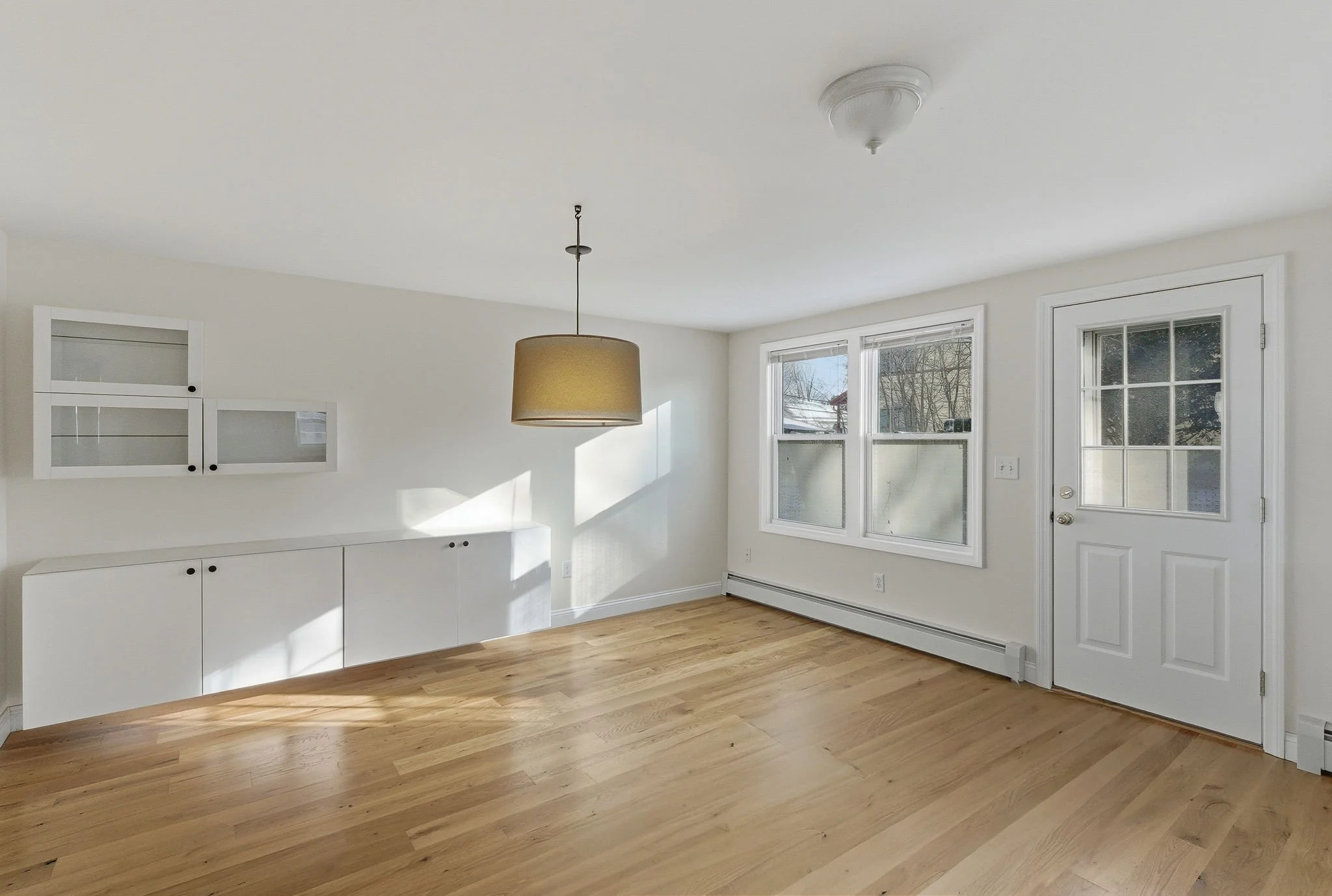 11-web-or-mls-45RSouthRoadBedfordMA-11.jpg