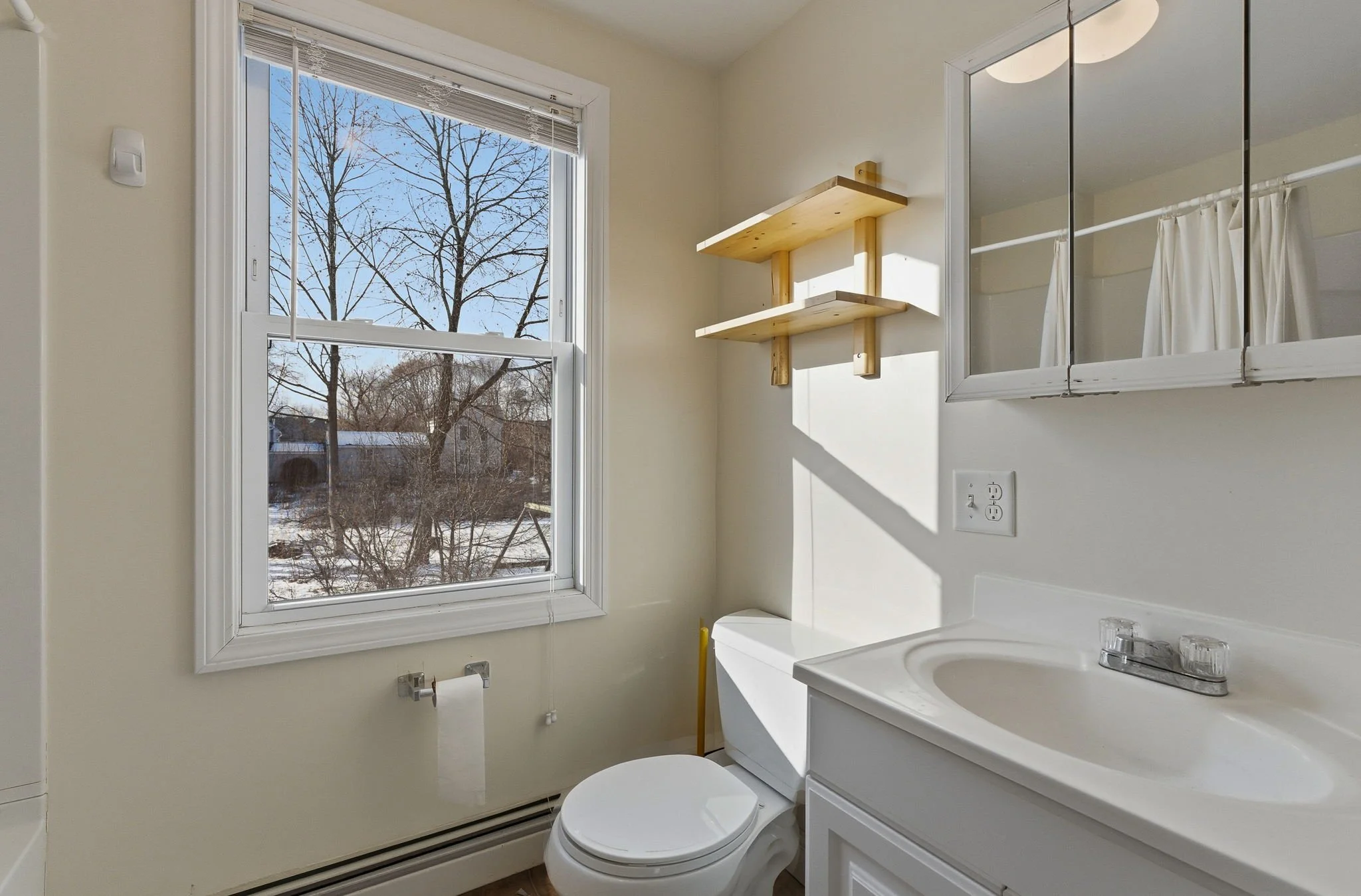 30-web-or-mls-45RSouthRoadBedfordMA-30.jpg