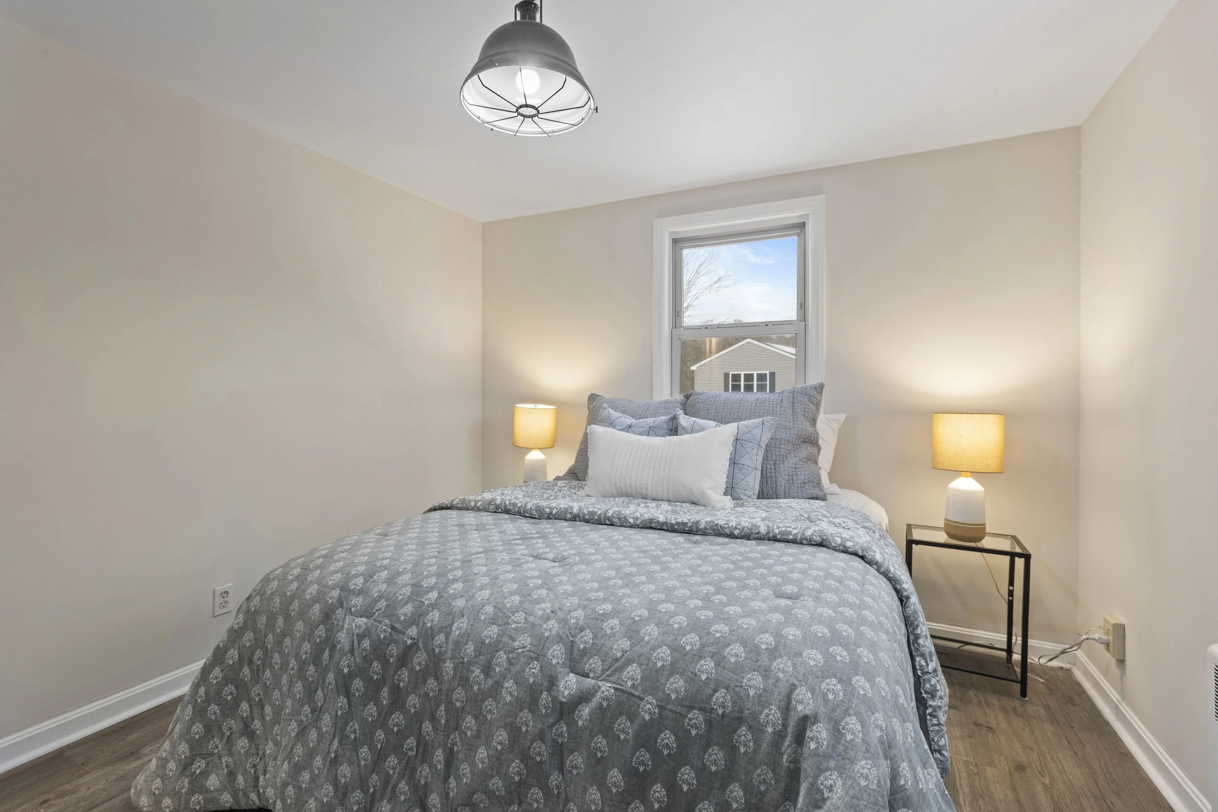 020_58-neillian-way (lauren regnery)_st.jpg