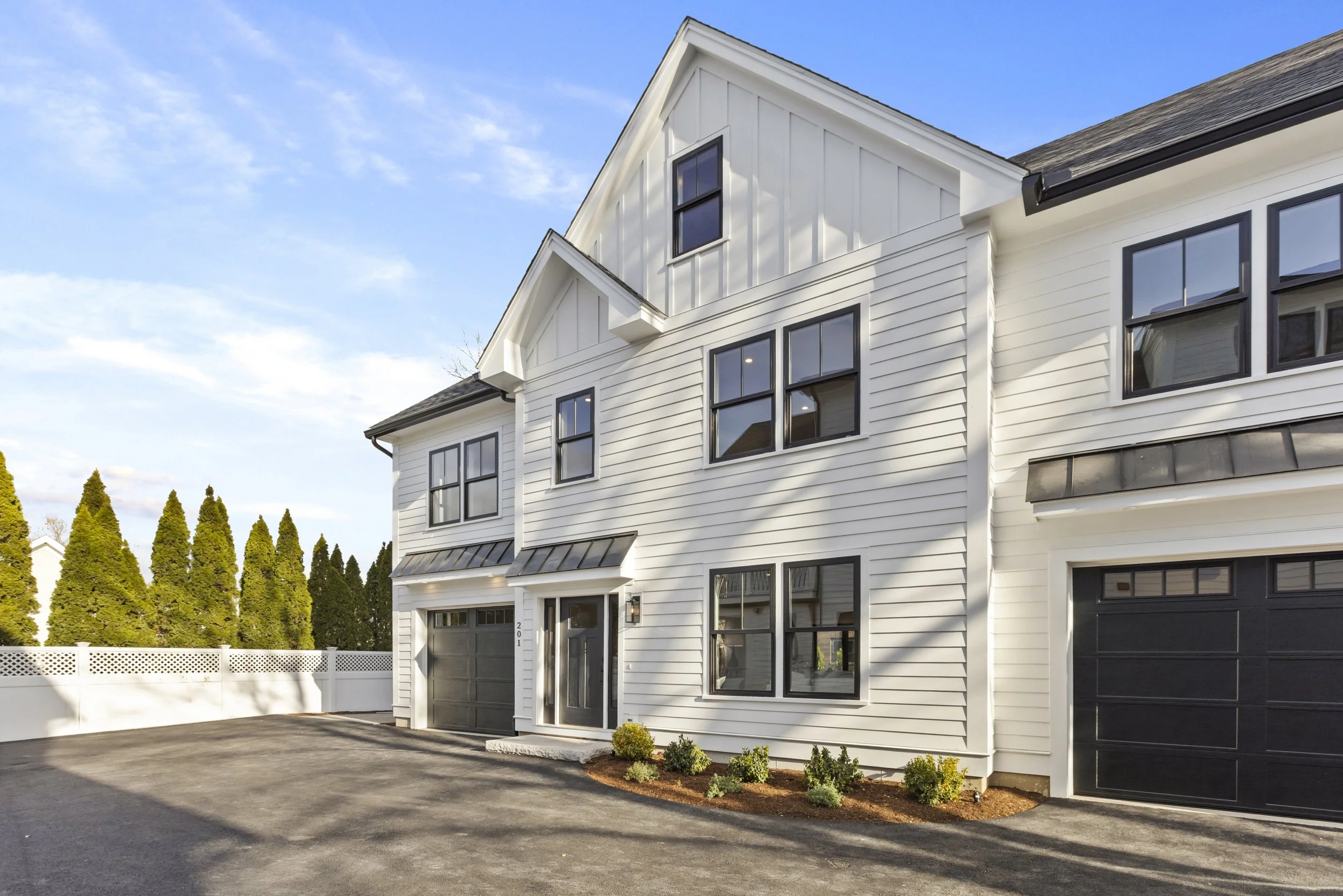 003_11.20.2025 01 10-webber-ave 201 (lauren regnery)_st.jpg