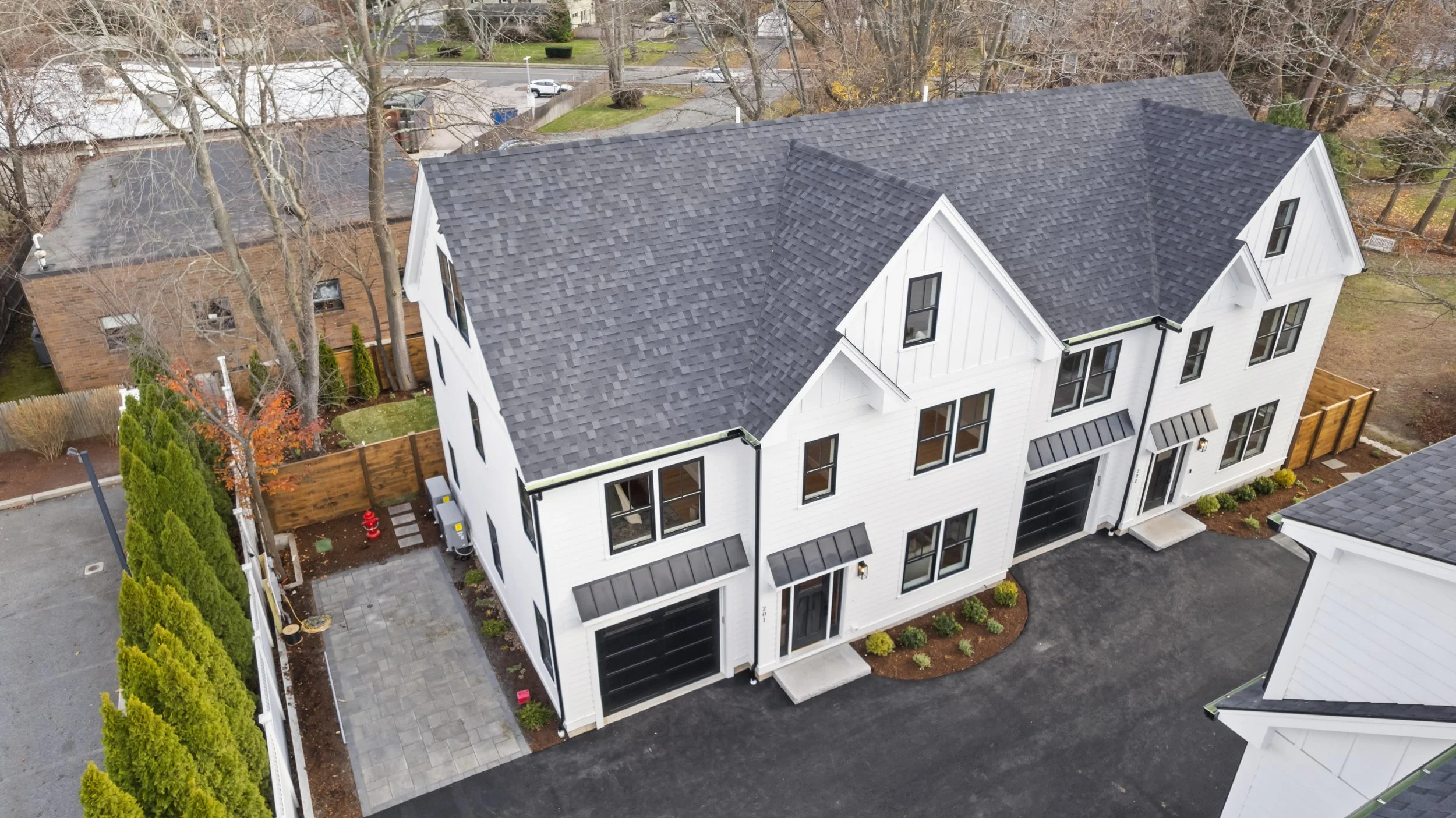 019_11.20.2025 01 10-webber-ave 201 (lauren regnery)_st.jpg