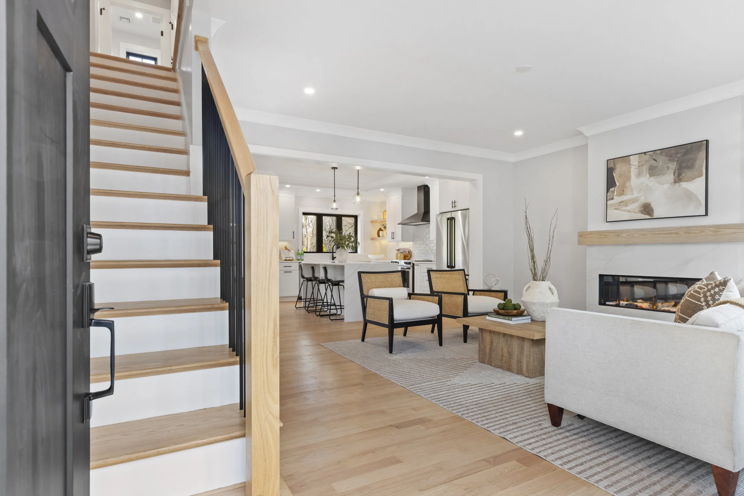 024_11.20.2025 01 10-webber-ave 201 (lauren regnery)_st.jpg