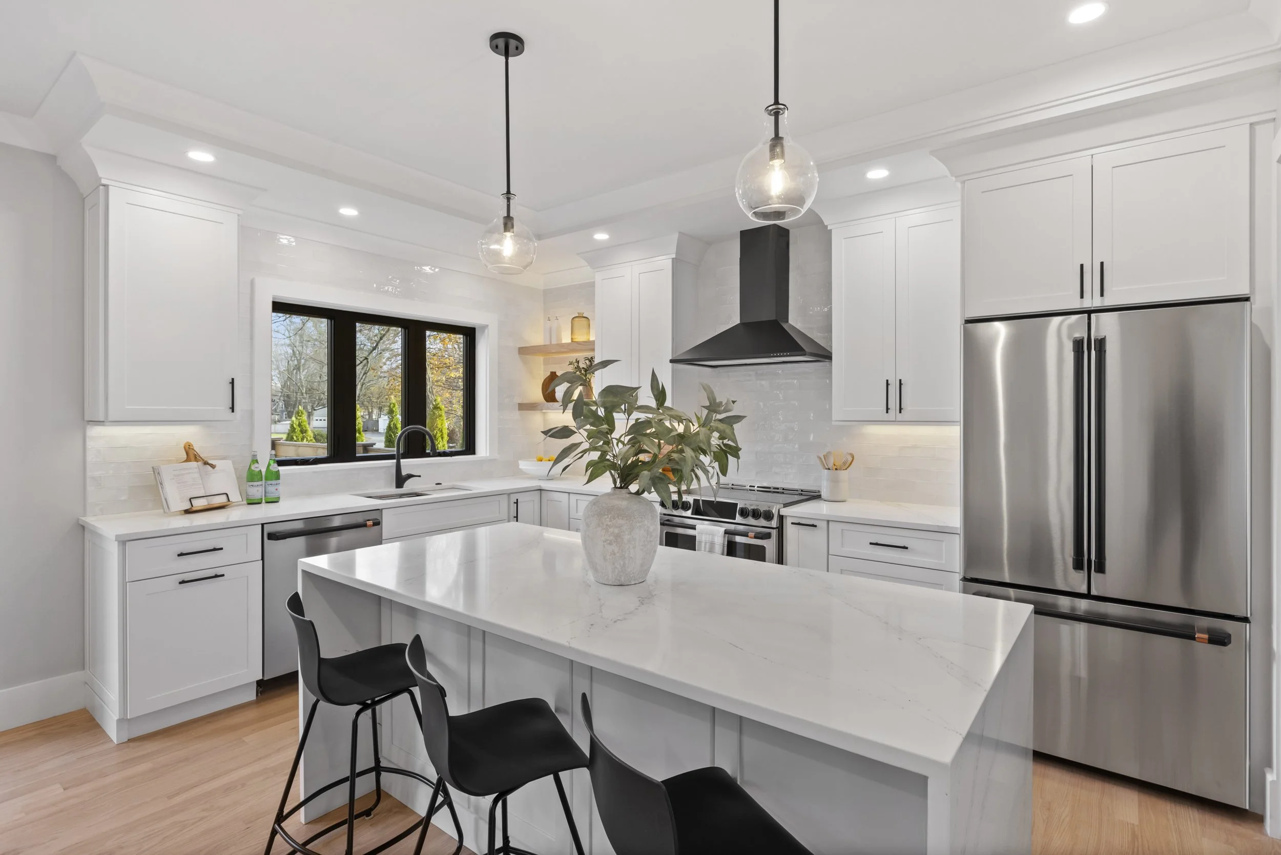 030_11.20.2025 01 10-webber-ave 201 (lauren regnery)_st.jpg