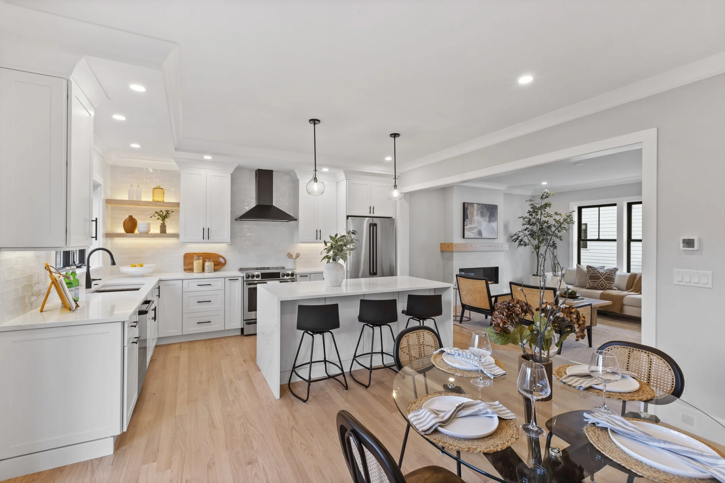 031_11.20.2025 01 10-webber-ave 201 (lauren regnery)_st.jpg