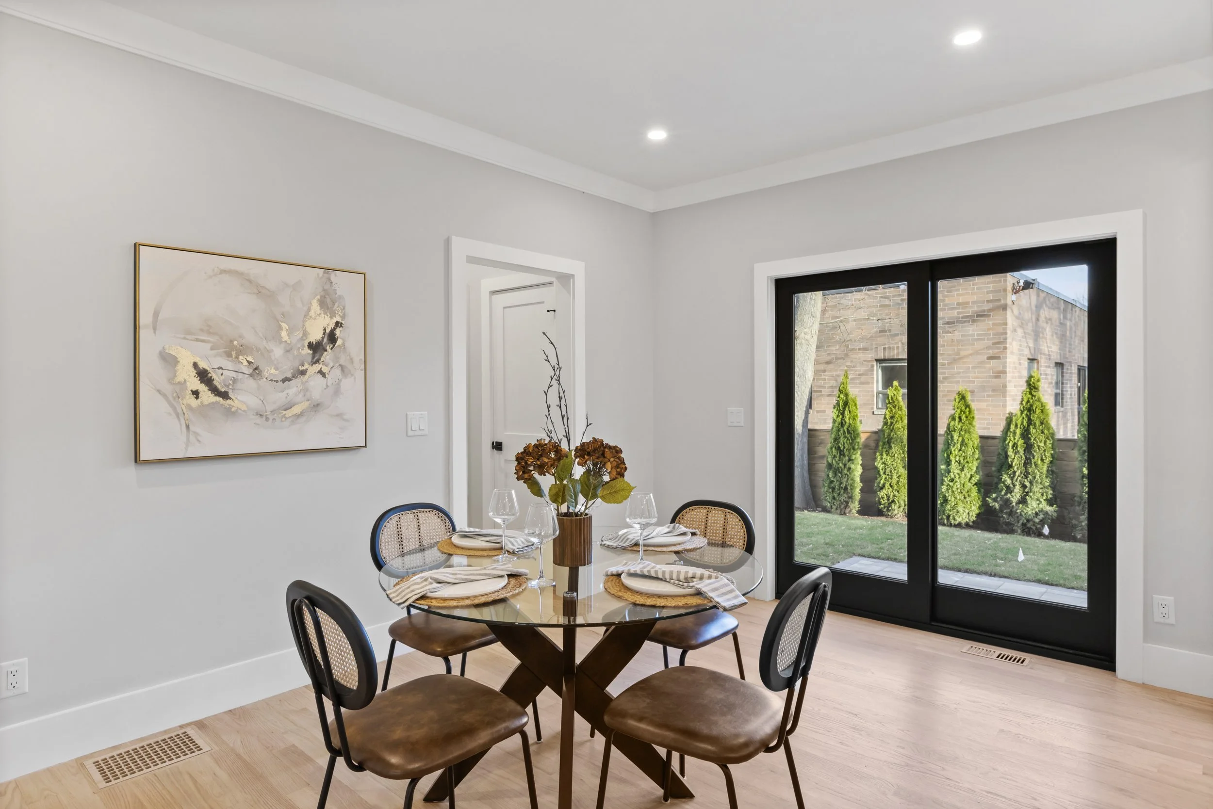 035_11.20.2025 01 10-webber-ave 201 (lauren regnery)_st.jpg