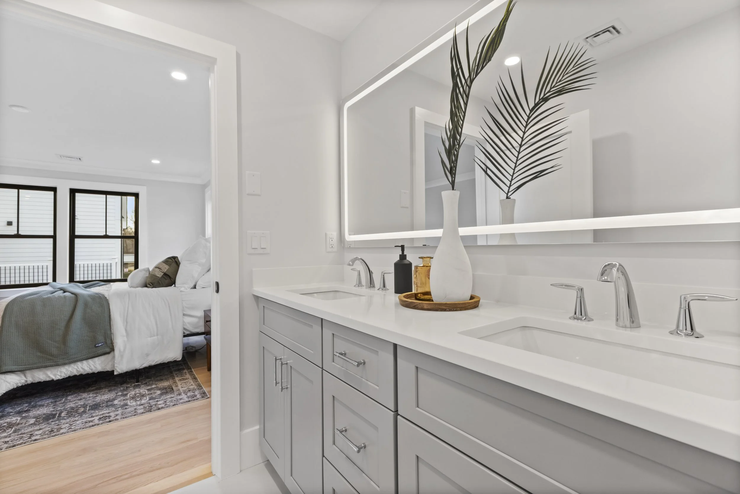 044_11.20.2025 01 10-webber-ave 201 (lauren regnery)_st.jpg