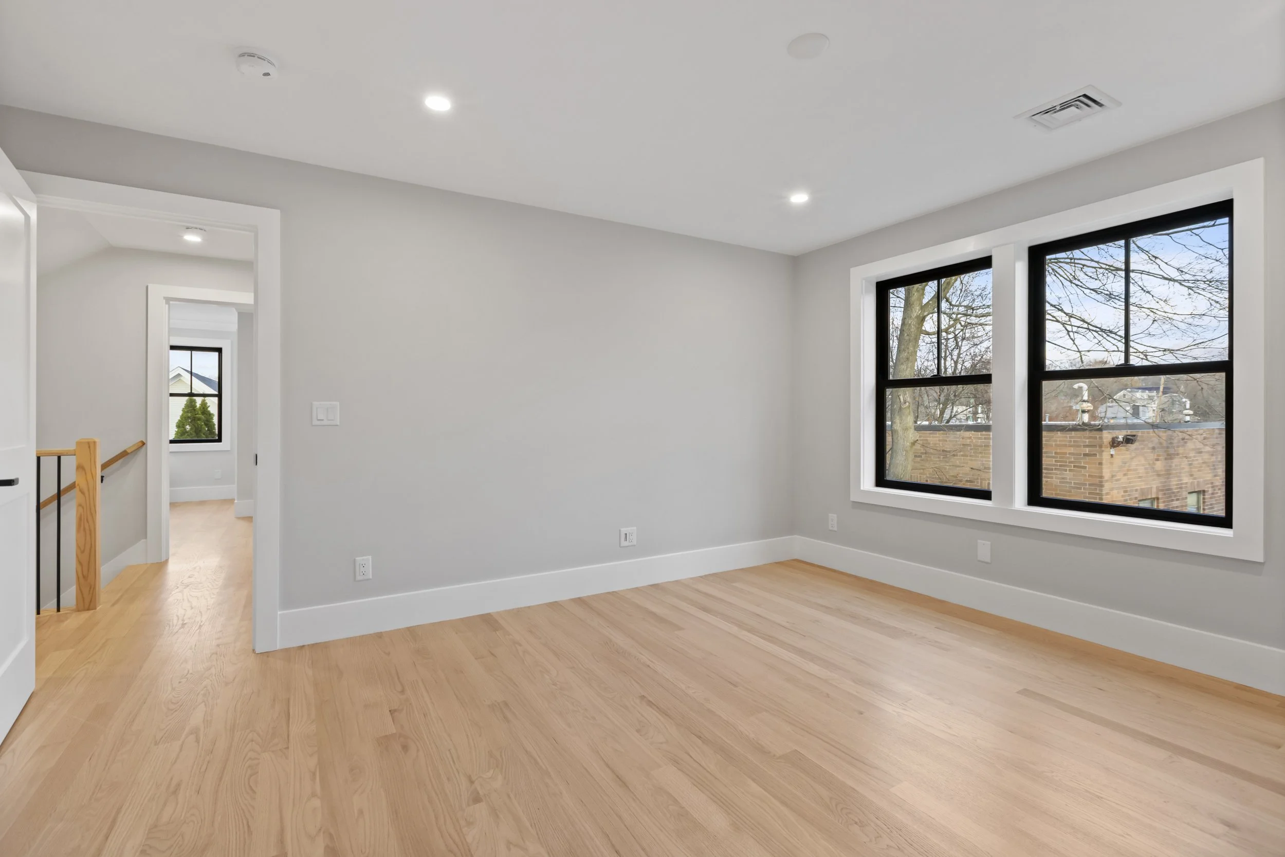 049_11.20.2025 01 10-webber-ave 201 (lauren regnery)_st.jpg