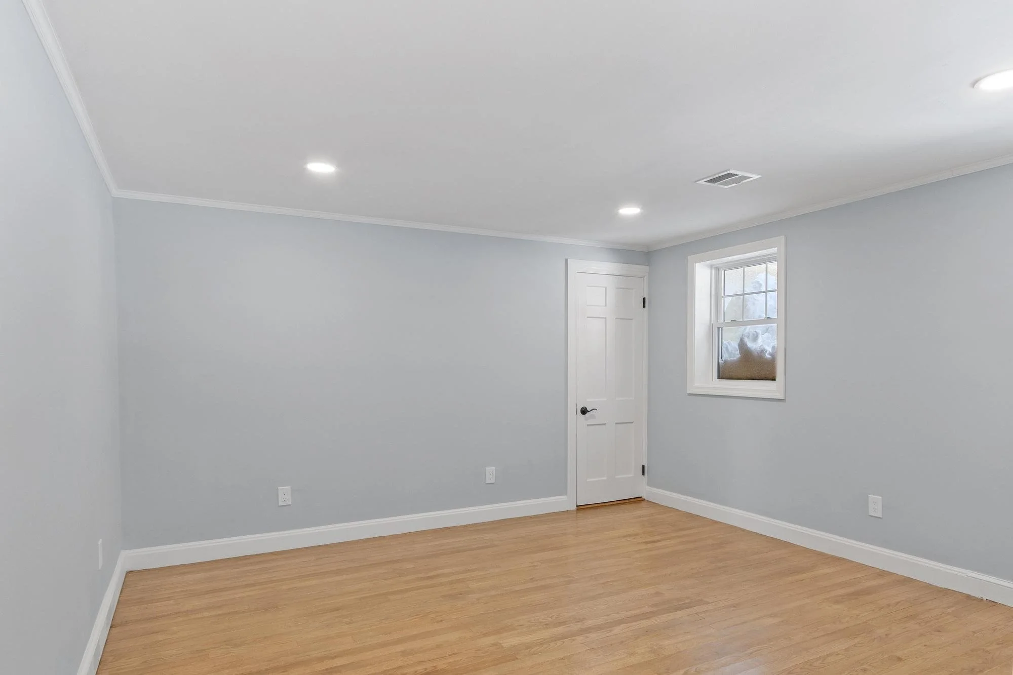 401 Belknap Road Framingham Massachusetts Job 38178 0031.jpg