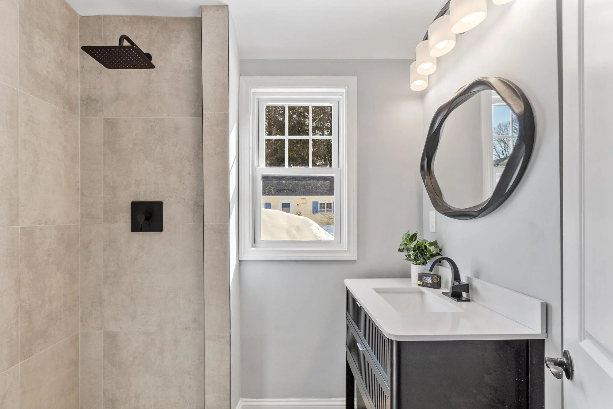 401 Belknap Road Framingham Massachusetts Job 38178 0035.jpg