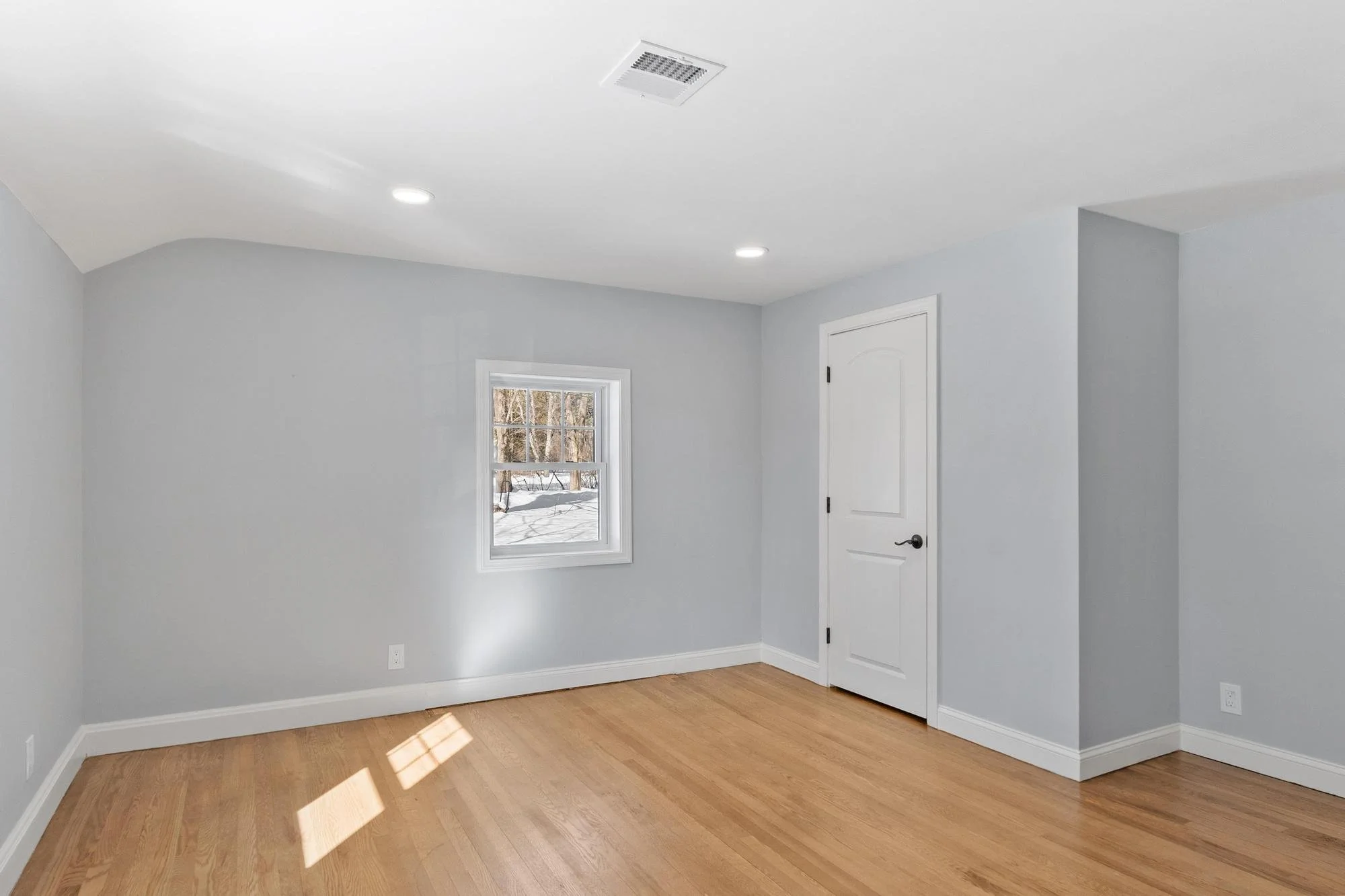 401 Belknap Road Framingham Massachusetts Job 38178 0044.jpg