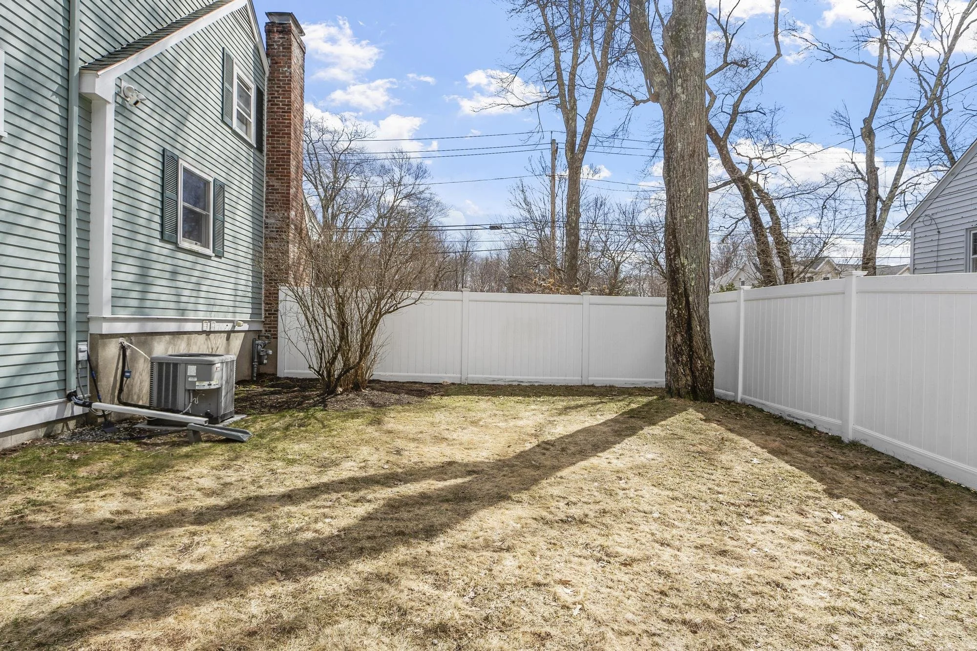 97 Hartwell Road Bedford Massachusetts Job 38361 0017.jpg