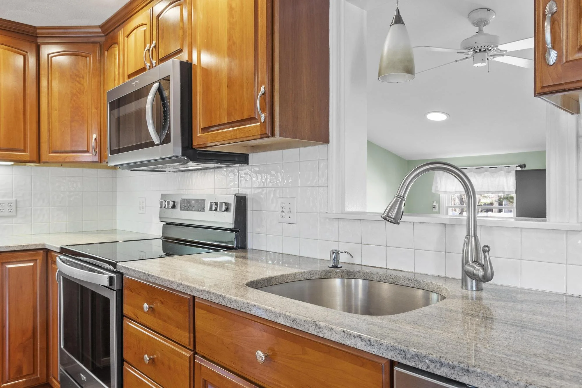 97 Hartwell Road Bedford Massachusetts Job 38361 0039.jpg