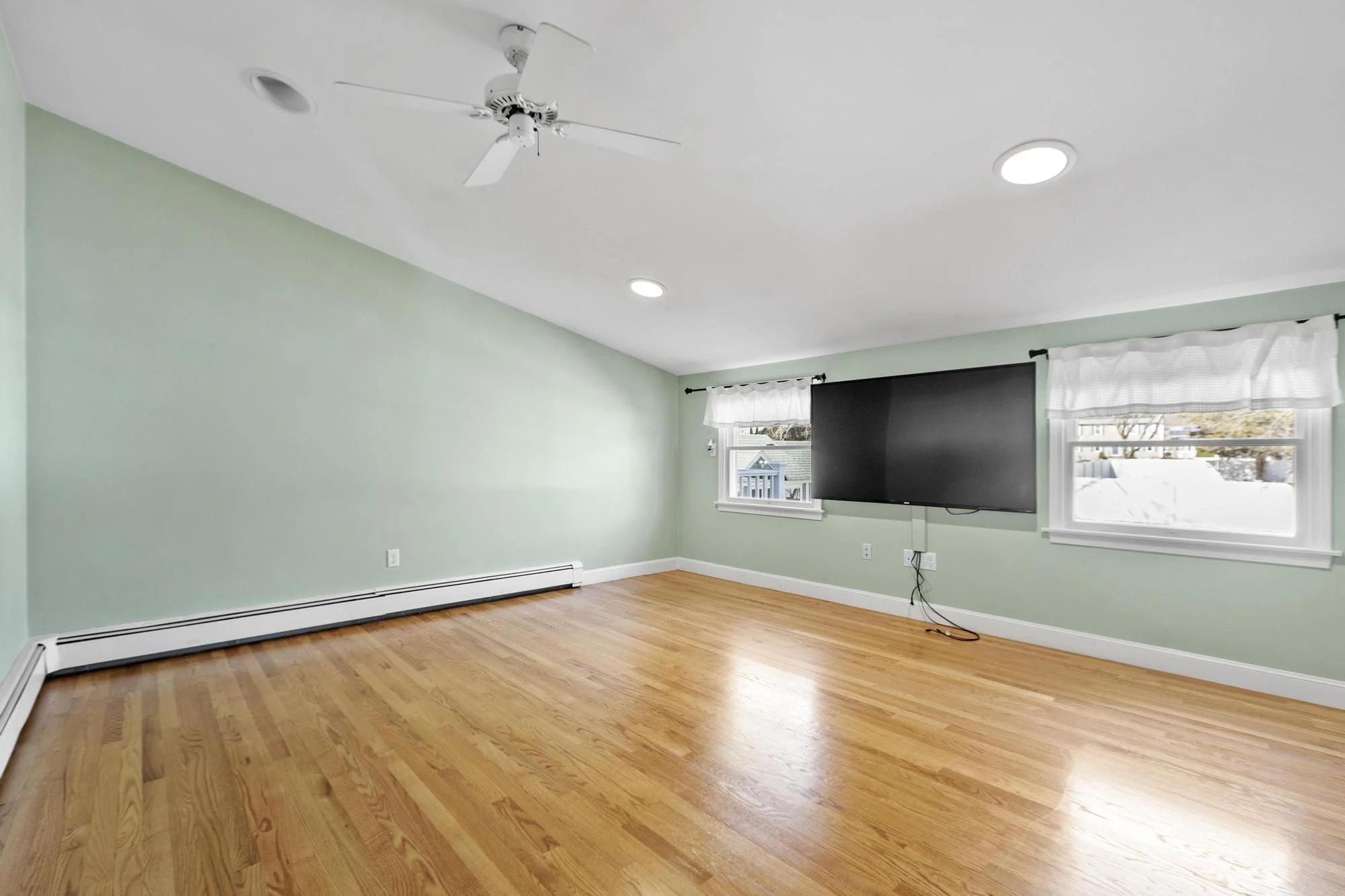 97 Hartwell Road Bedford Massachusetts Job 38361 0043.jpg