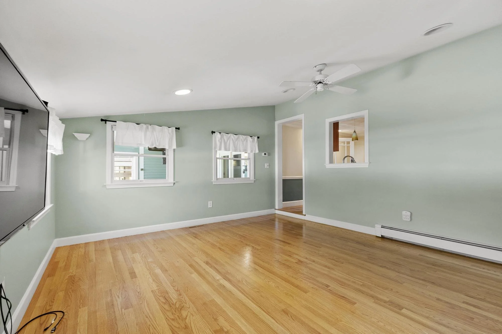 97 Hartwell Road Bedford Massachusetts Job 38361 0045.jpg