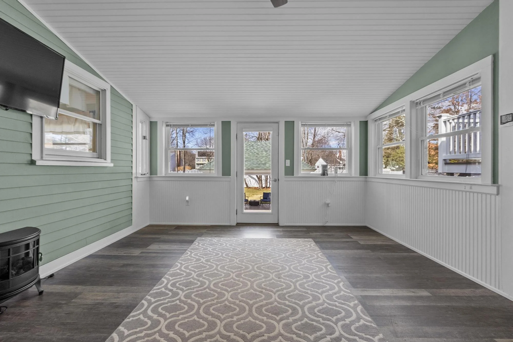 97 Hartwell Road Bedford Massachusetts Job 38361 0050.jpg