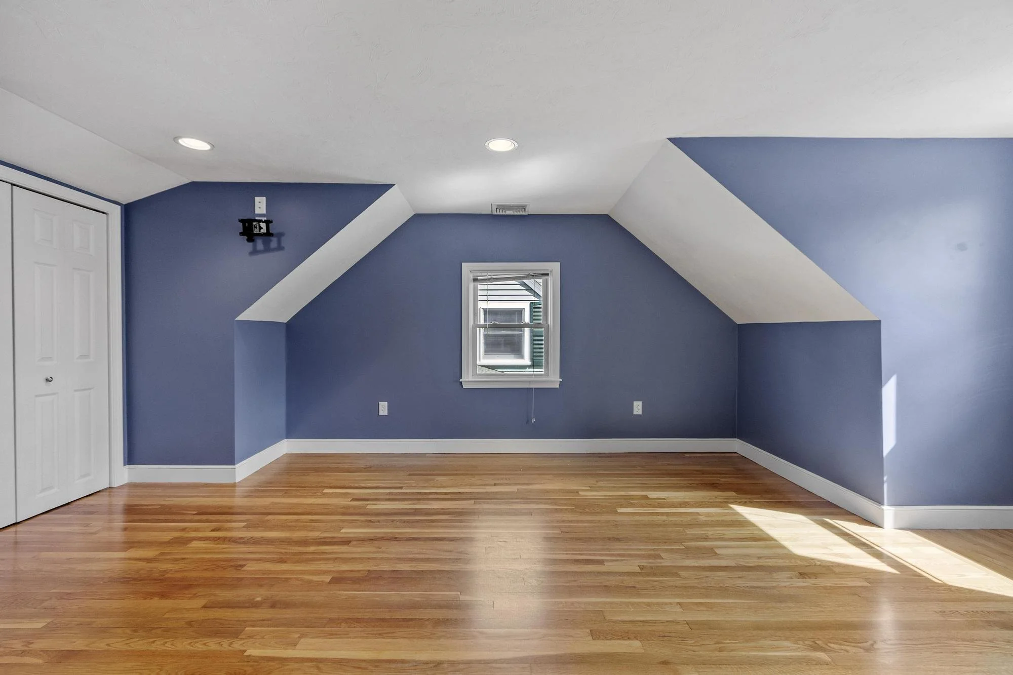 97 Hartwell Road Bedford Massachusetts Job 38361 0065.jpg