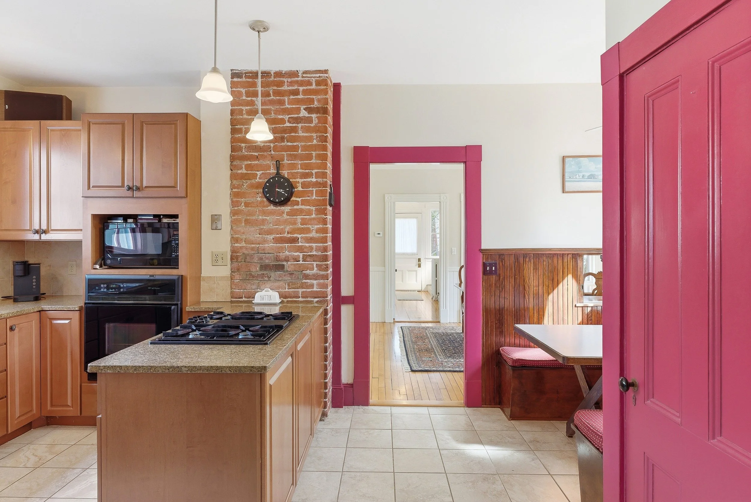 26-print-38HillsideAvenueBedfordMA-26.jpg