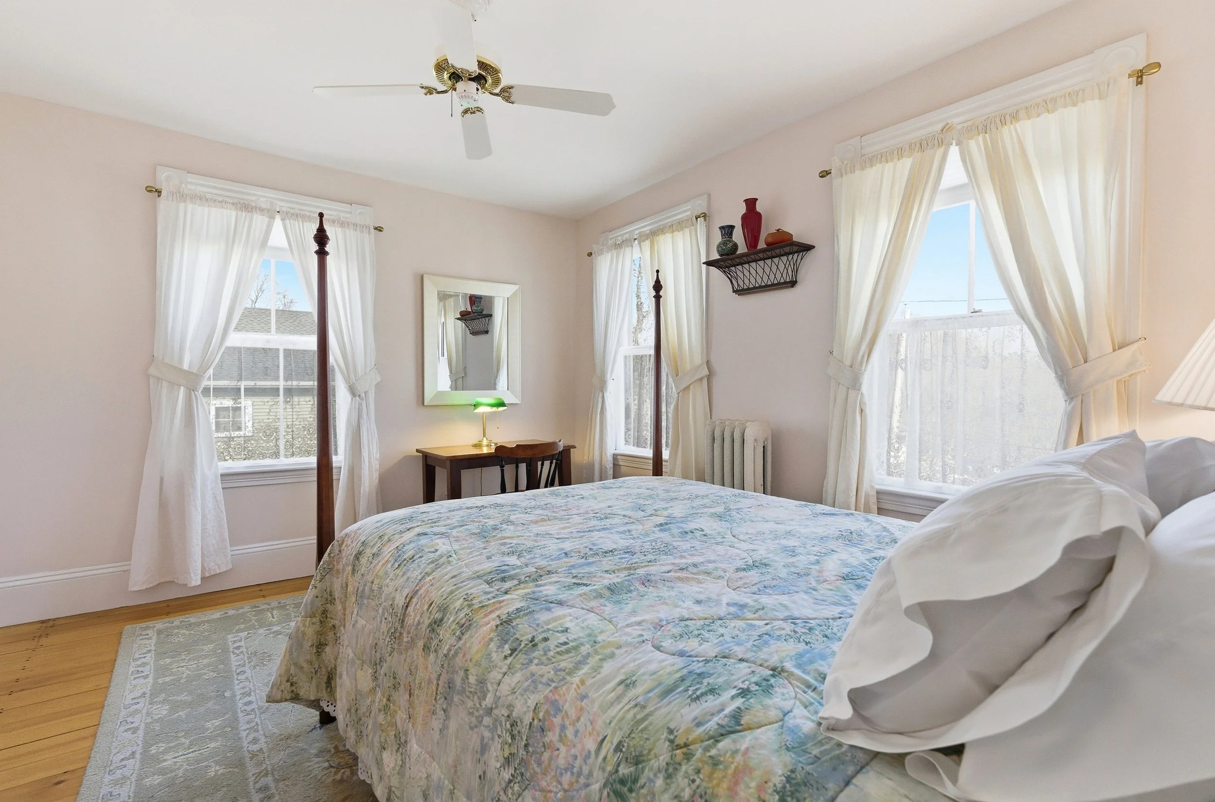 29-print-38HillsideAvenueBedfordMA-29.jpg