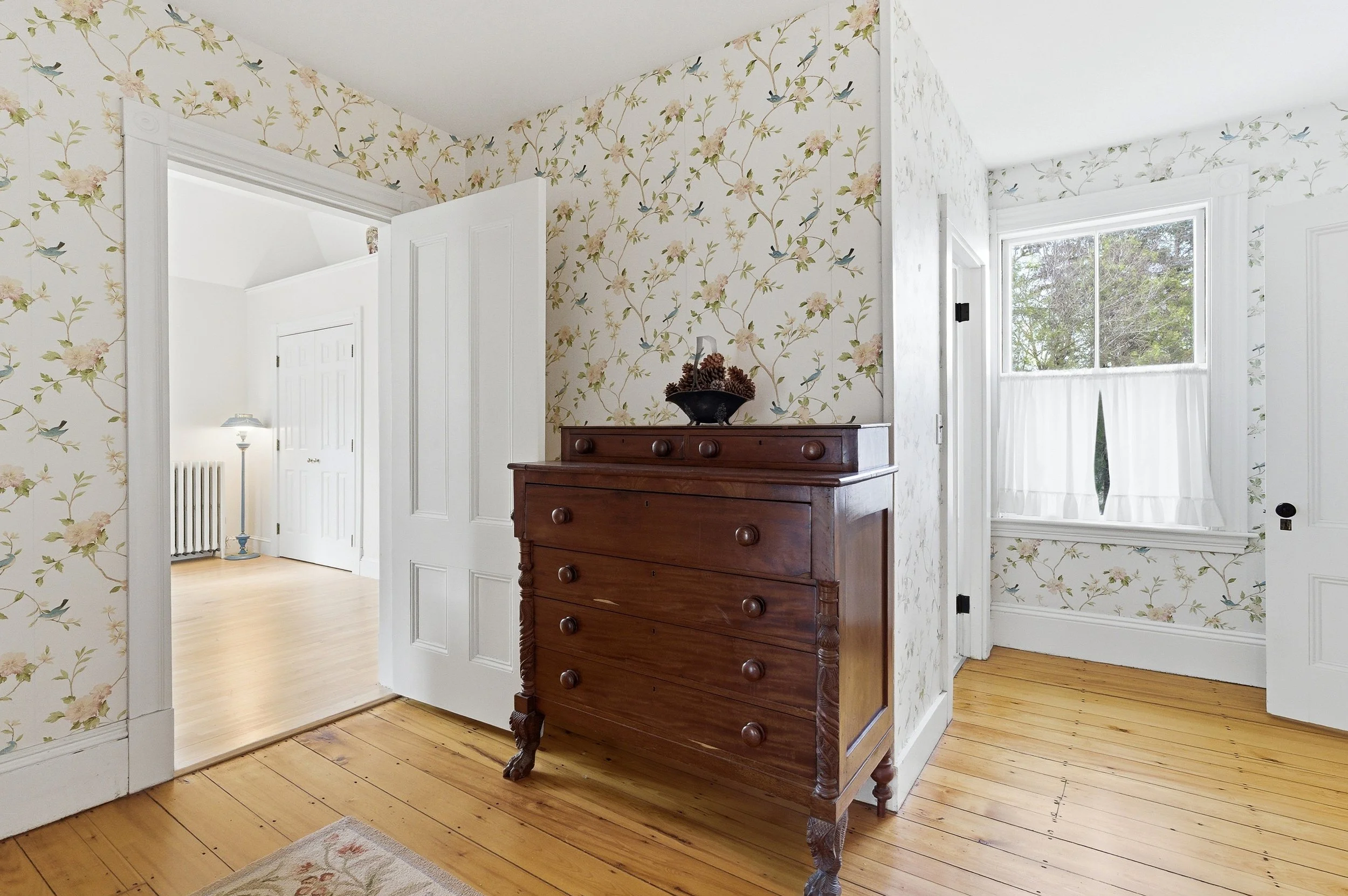 33-print-38HillsideAvenueBedfordMA-33.jpg