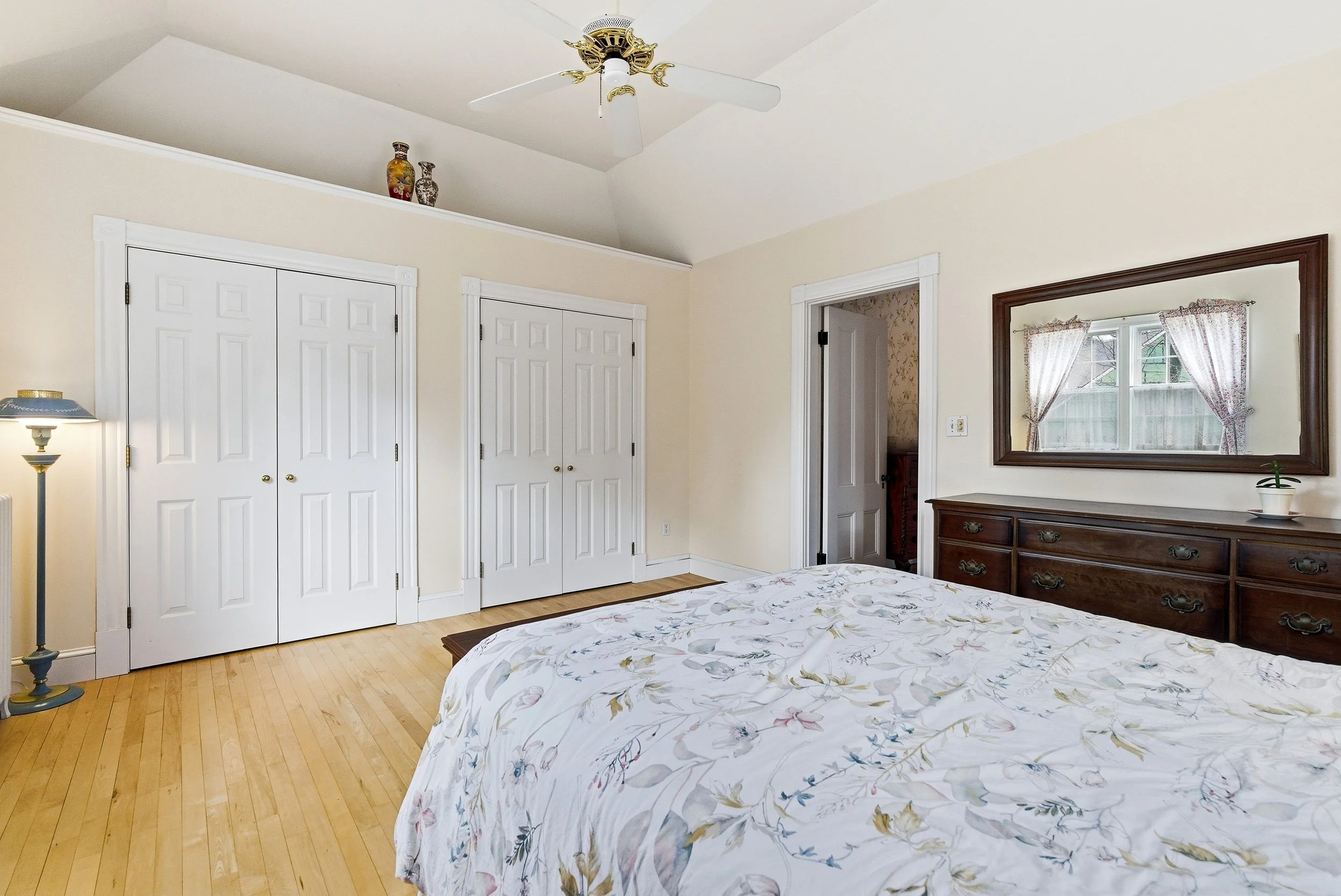 35-print-38HillsideAvenueBedfordMA-35.jpg