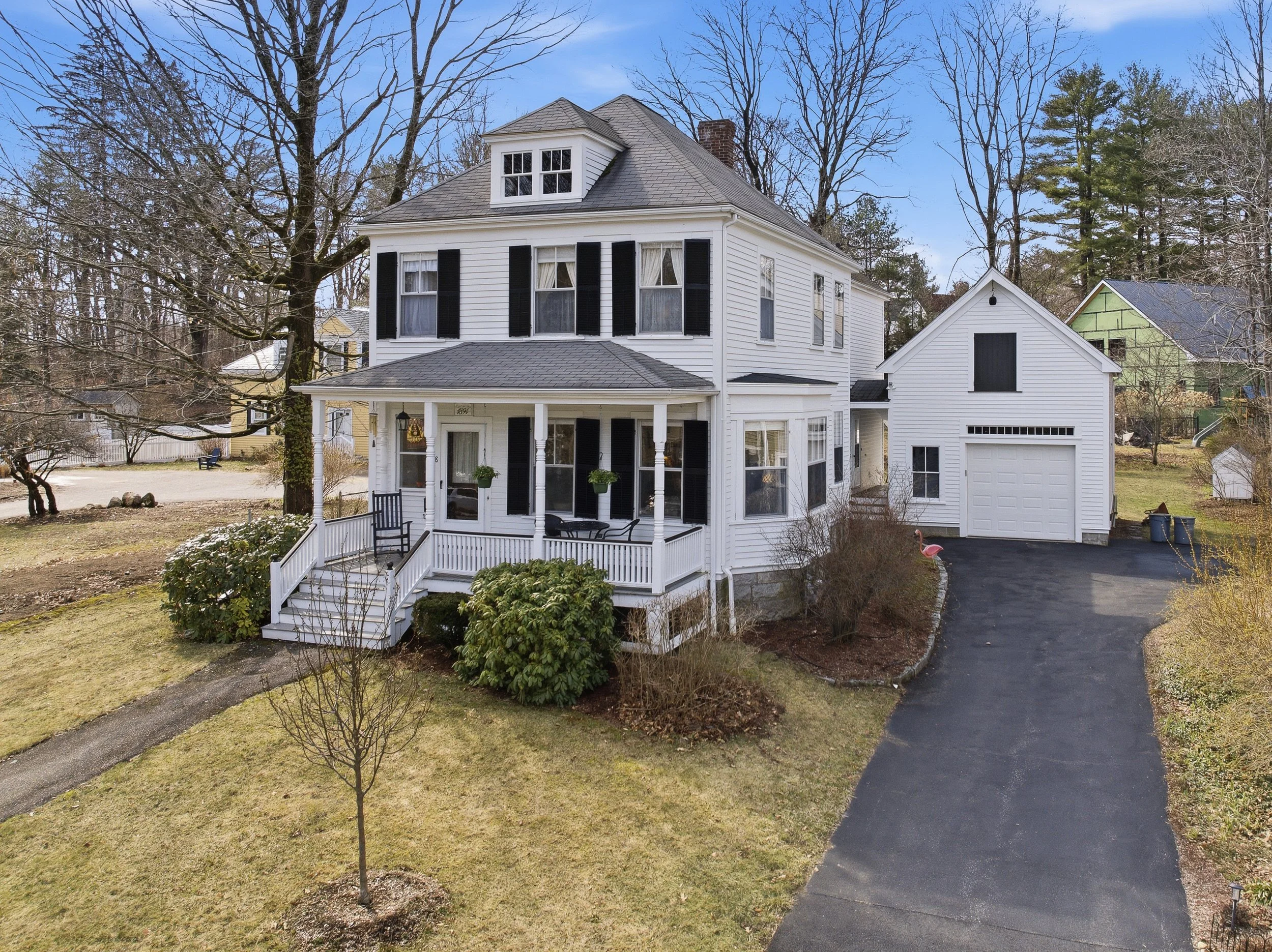 38 Hillside Ave | Bedford, MA 01730