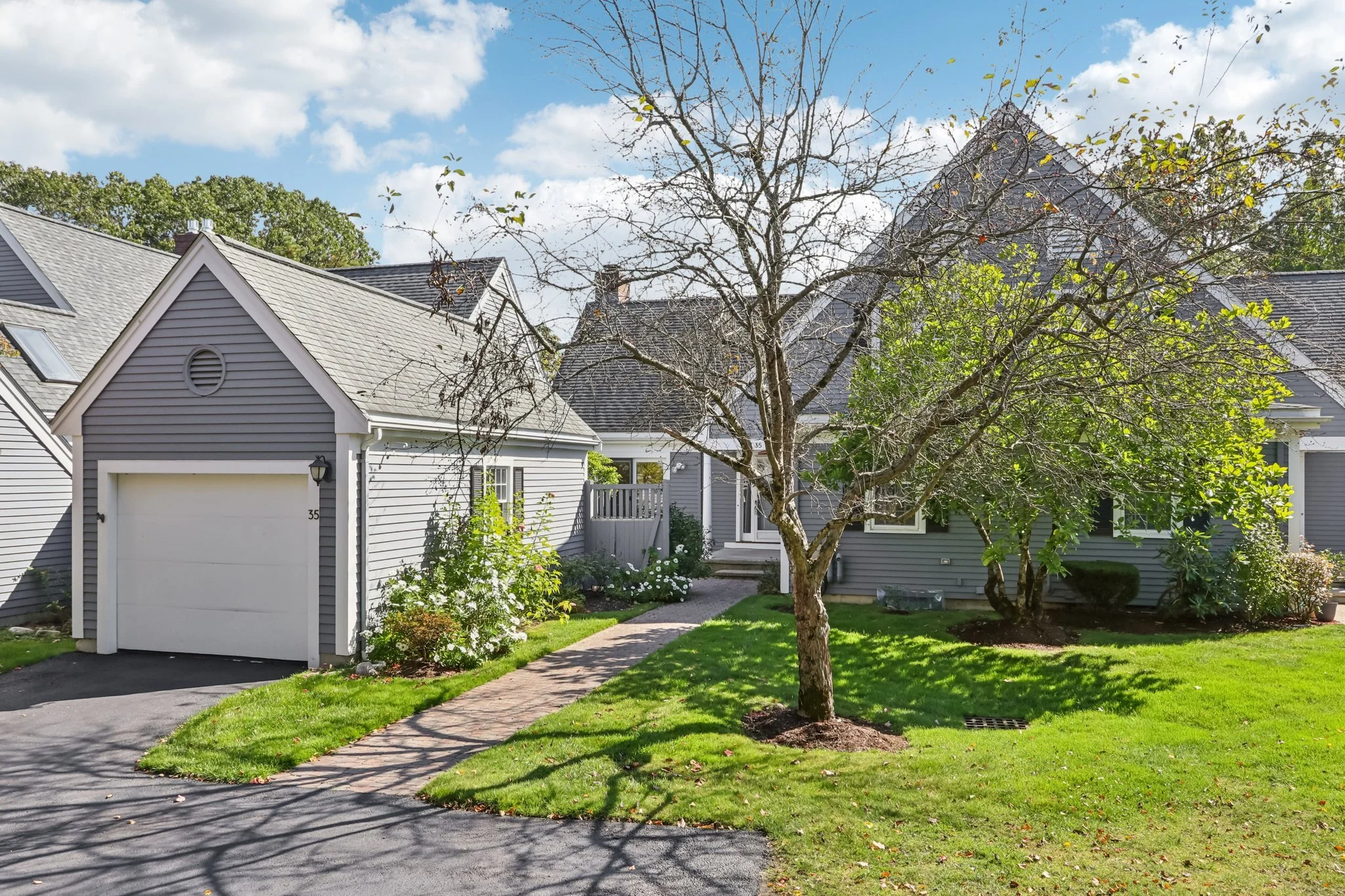 2-web-or-mls-Mitchell Grant Way-S0810-002.jpg