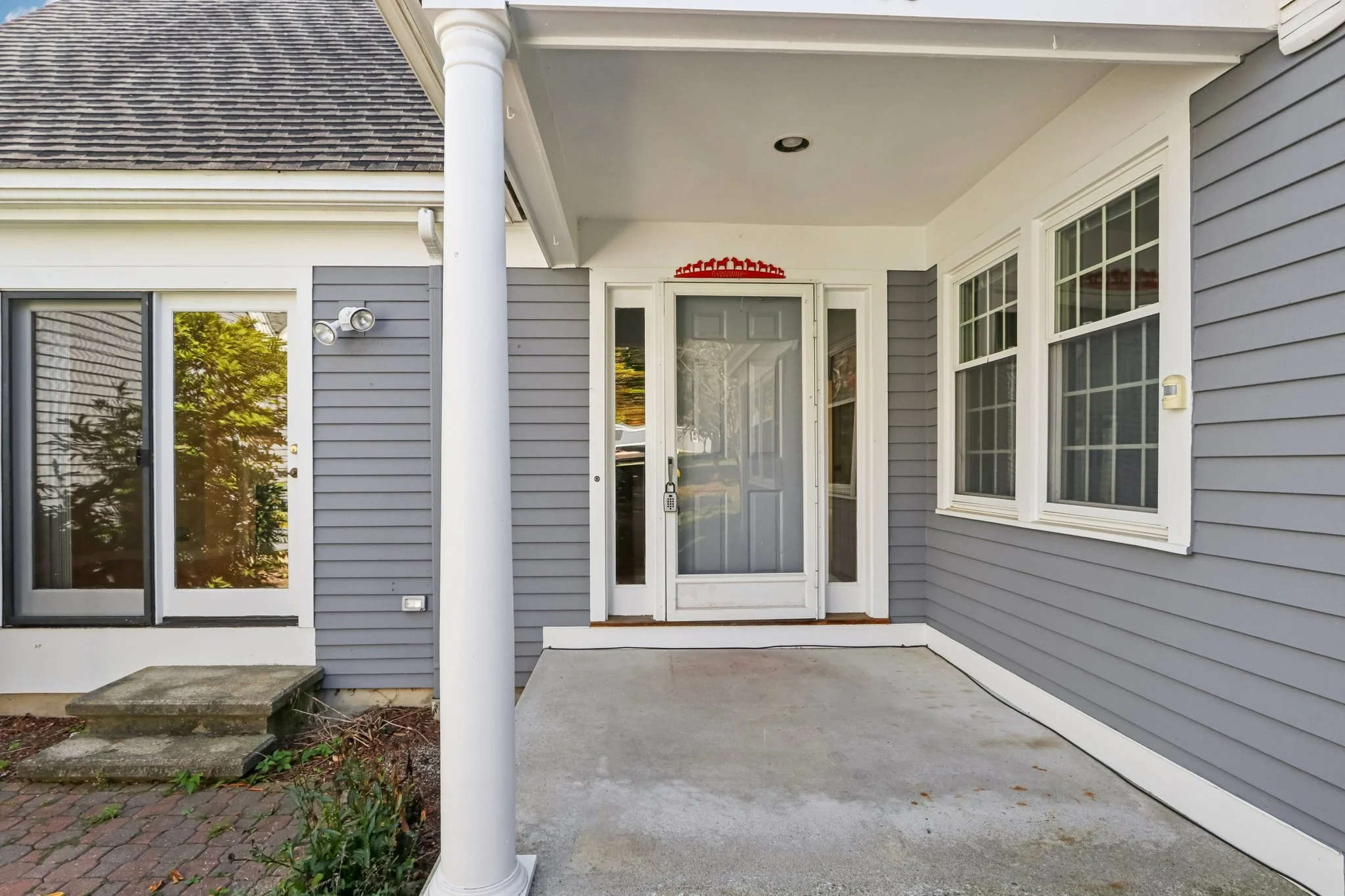 5-web-or-mls-Mitchell Grant Way-S0810-005.jpg