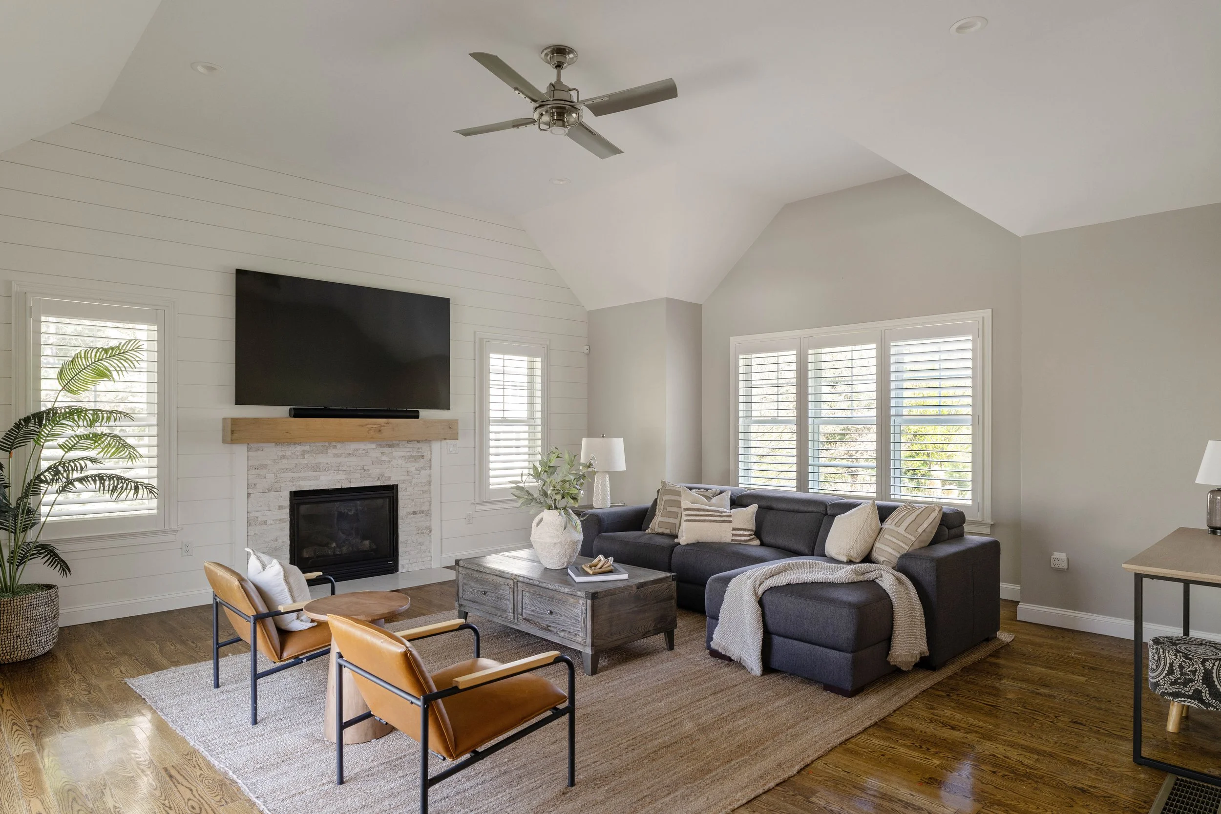 WEB-PRINT_-2_INTERIORS(17).jpg